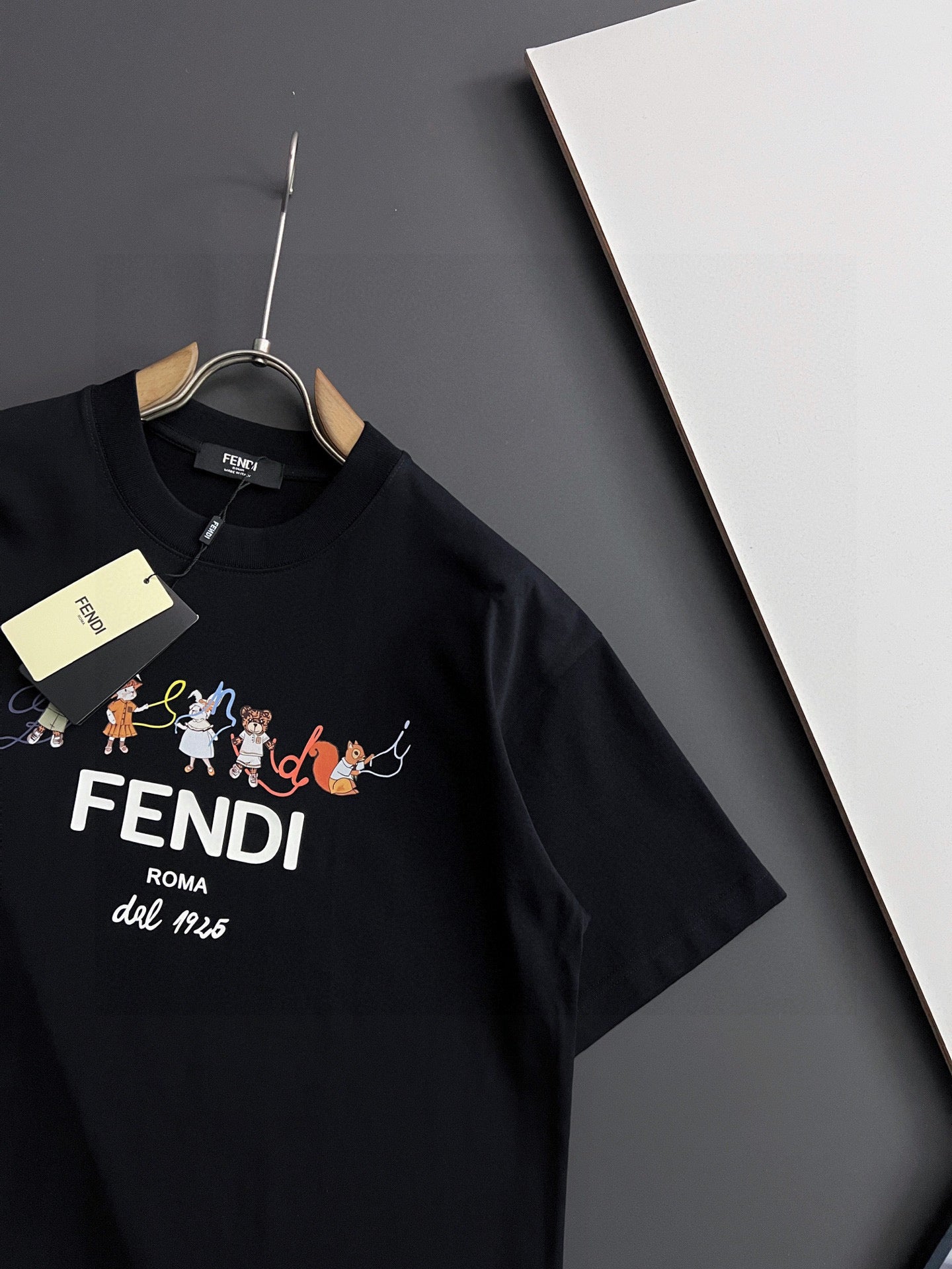 LuxluxHouse Best Quality Clothes Fendi T-shirt