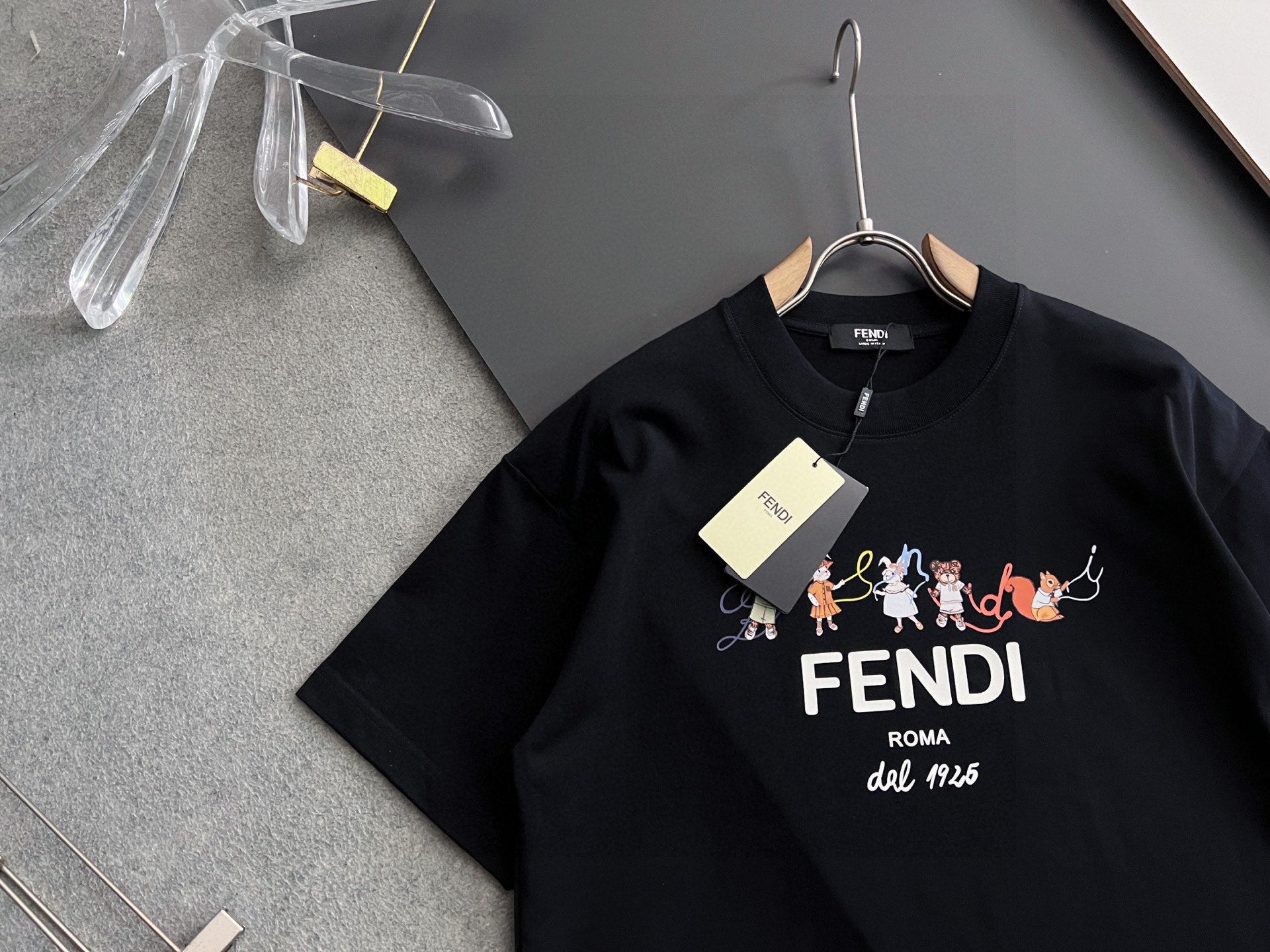LuxluxHouse Best Quality Clothes Fendi T-shirt