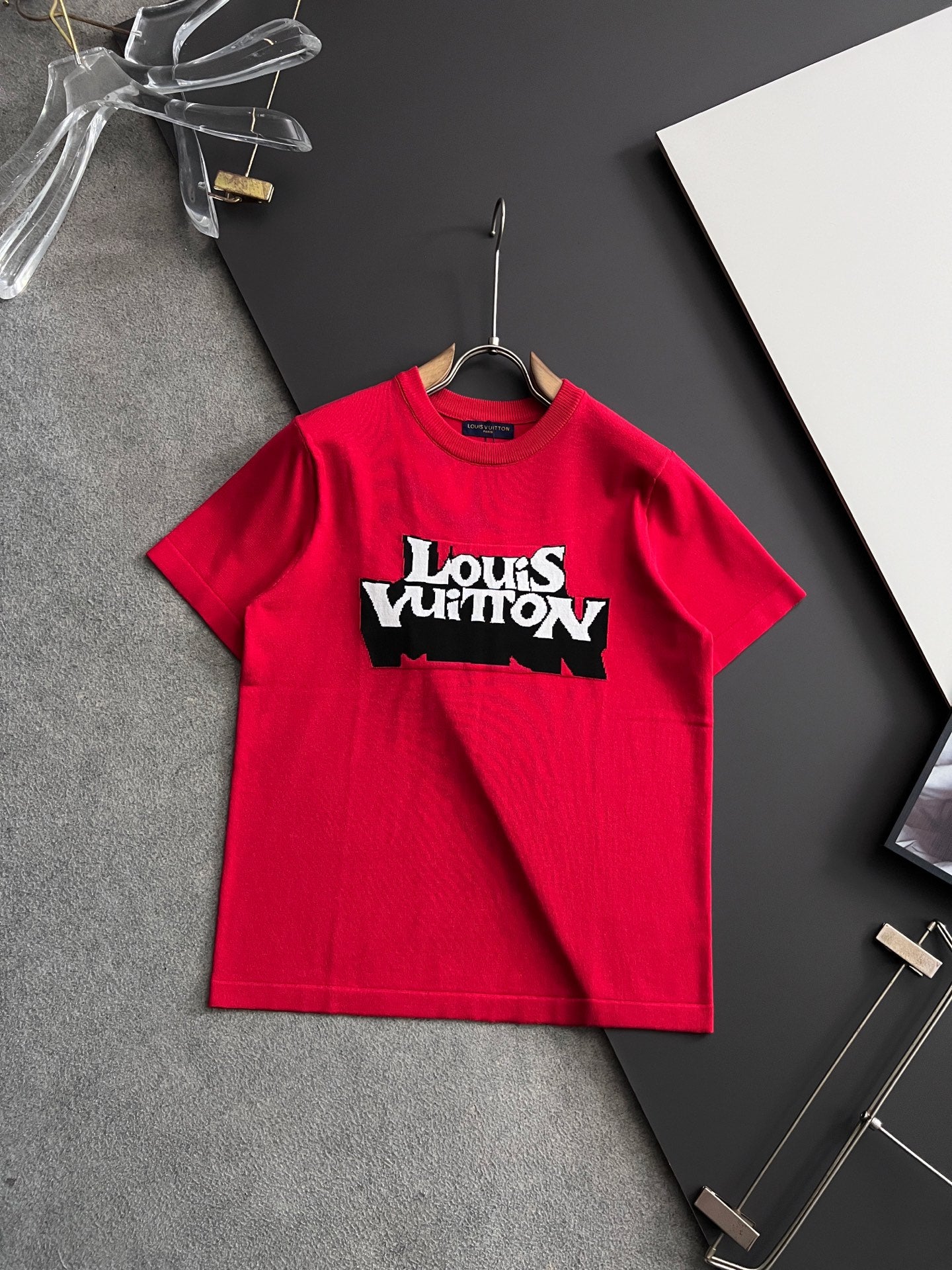 LuxluxHouse Best Quality Clothes T-shirt Louis Vuitton