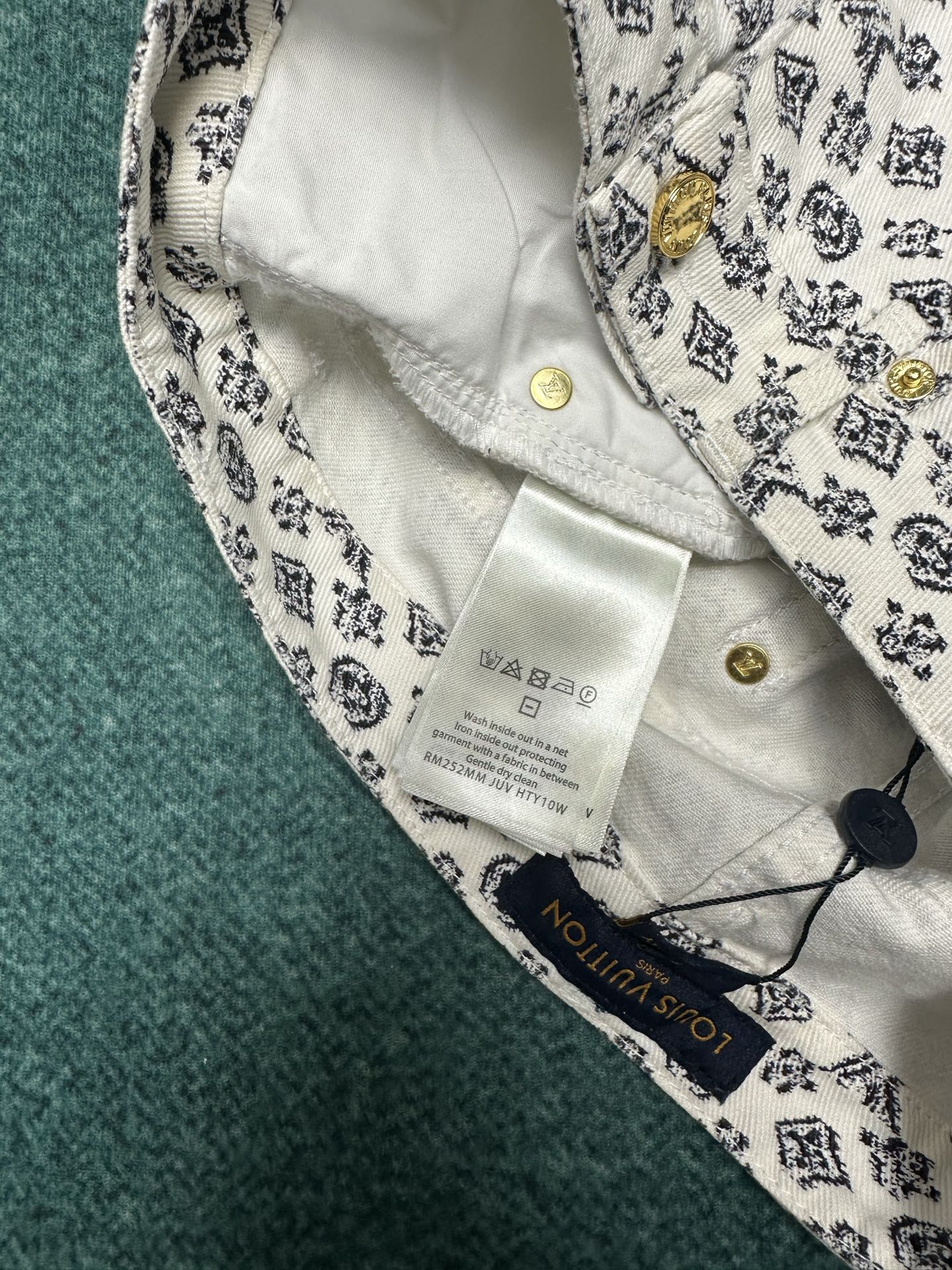 LuxluxHouse Best Quality Clothes Pants Louis Vuitton