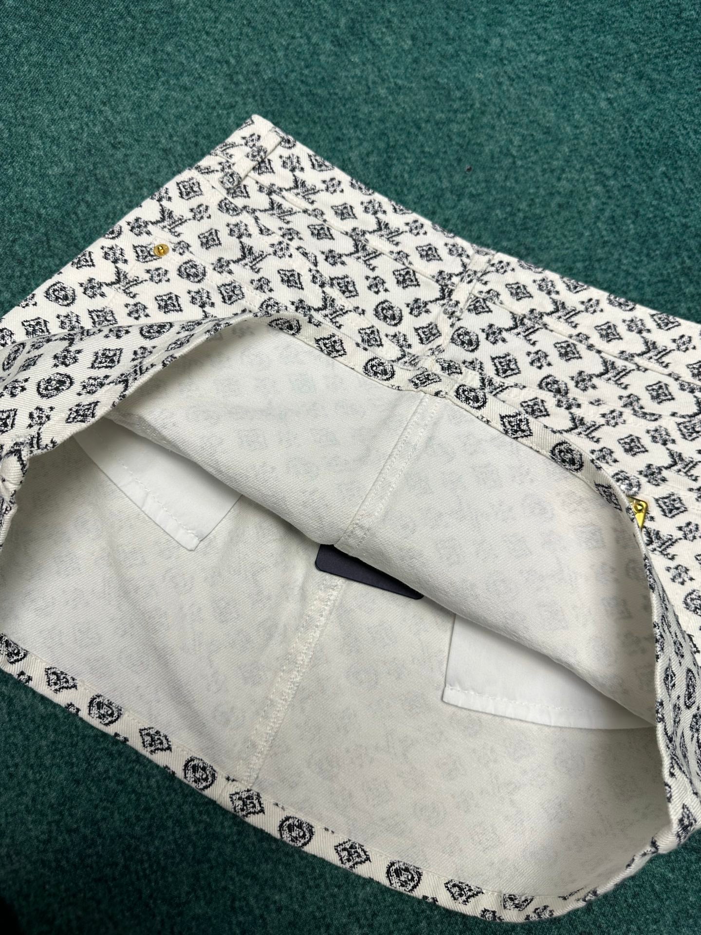 LuxluxHouse Best Quality Clothes Pants Louis Vuitton