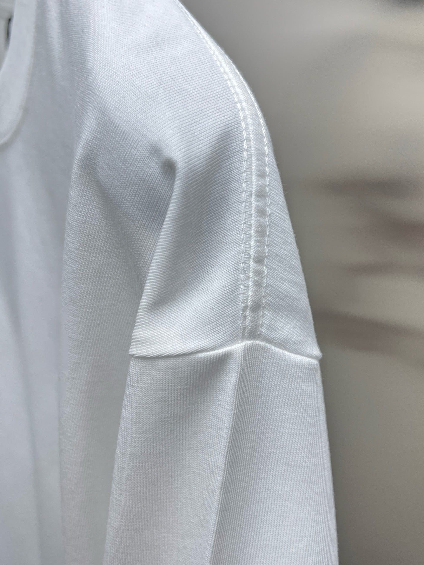 LuxluxHouse Best Quality Clothes T-shirt Arcteryx