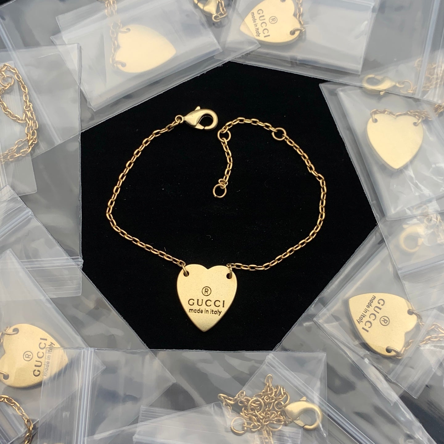 LuxluxHouse Low Price And High Quality Accessories Gucci