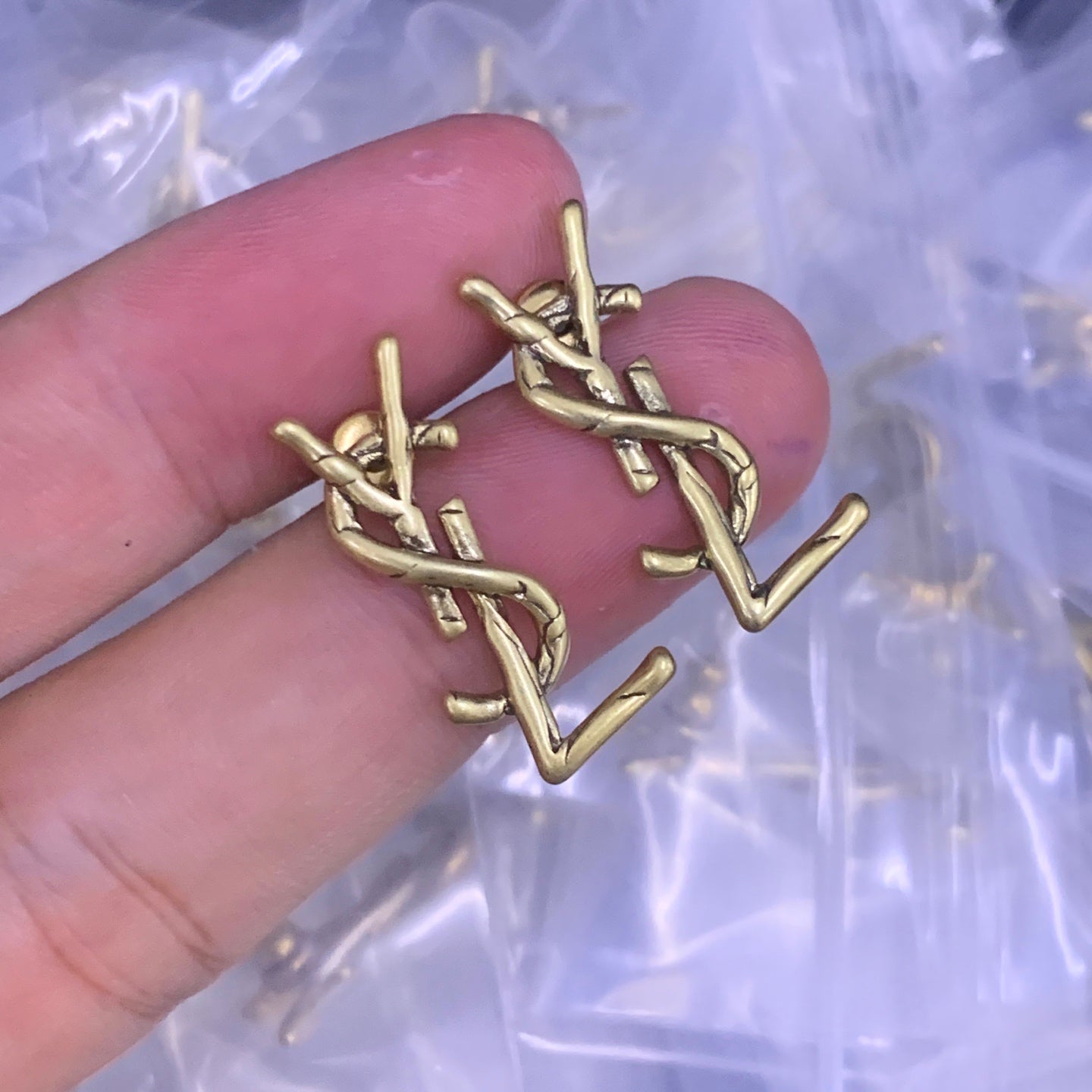 LuxluxHouse Low Price And High Quality Accessories YSL