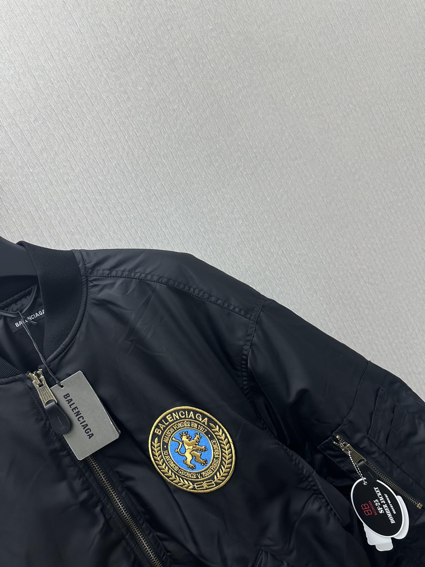 LuxluxHouse Best Quality Clothes Balenciaga Coats & Jackets