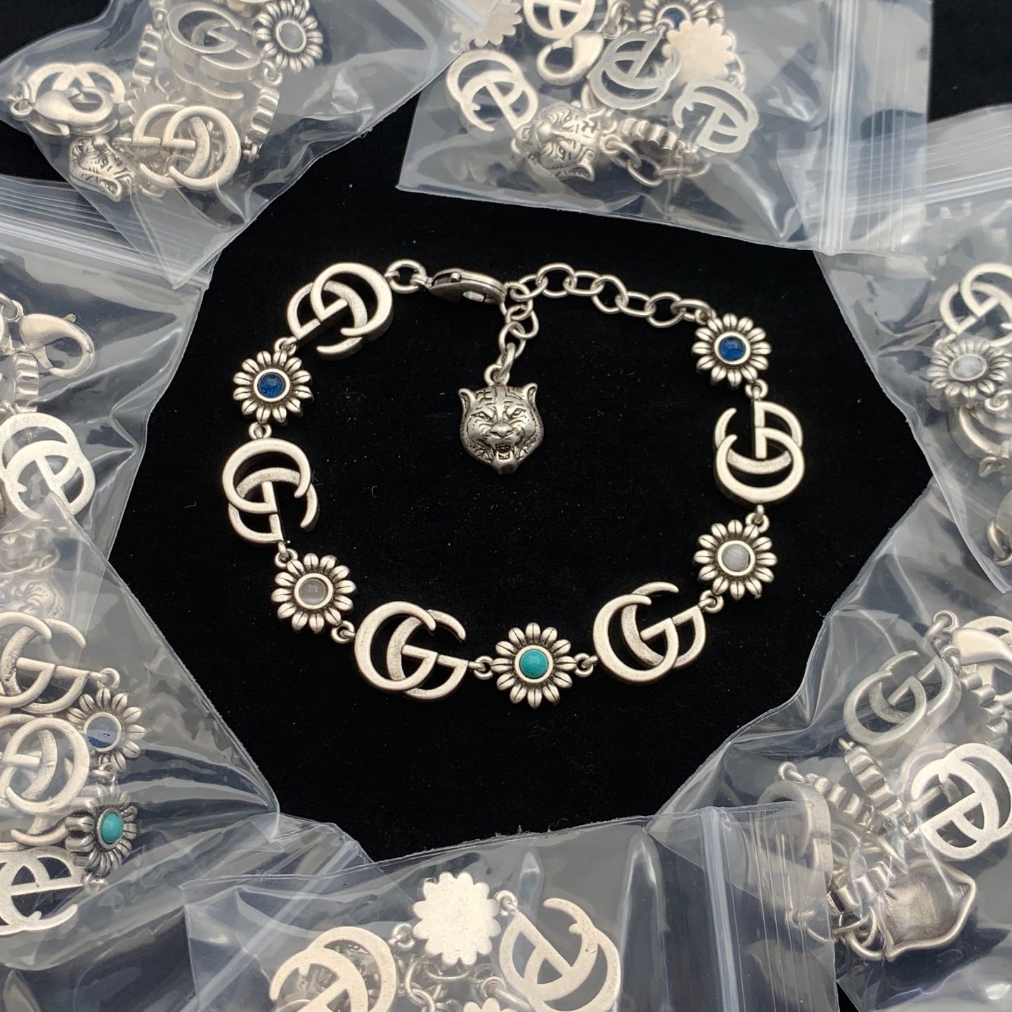 LuxluxHouse Low Price And High Quality Accessories Gucci