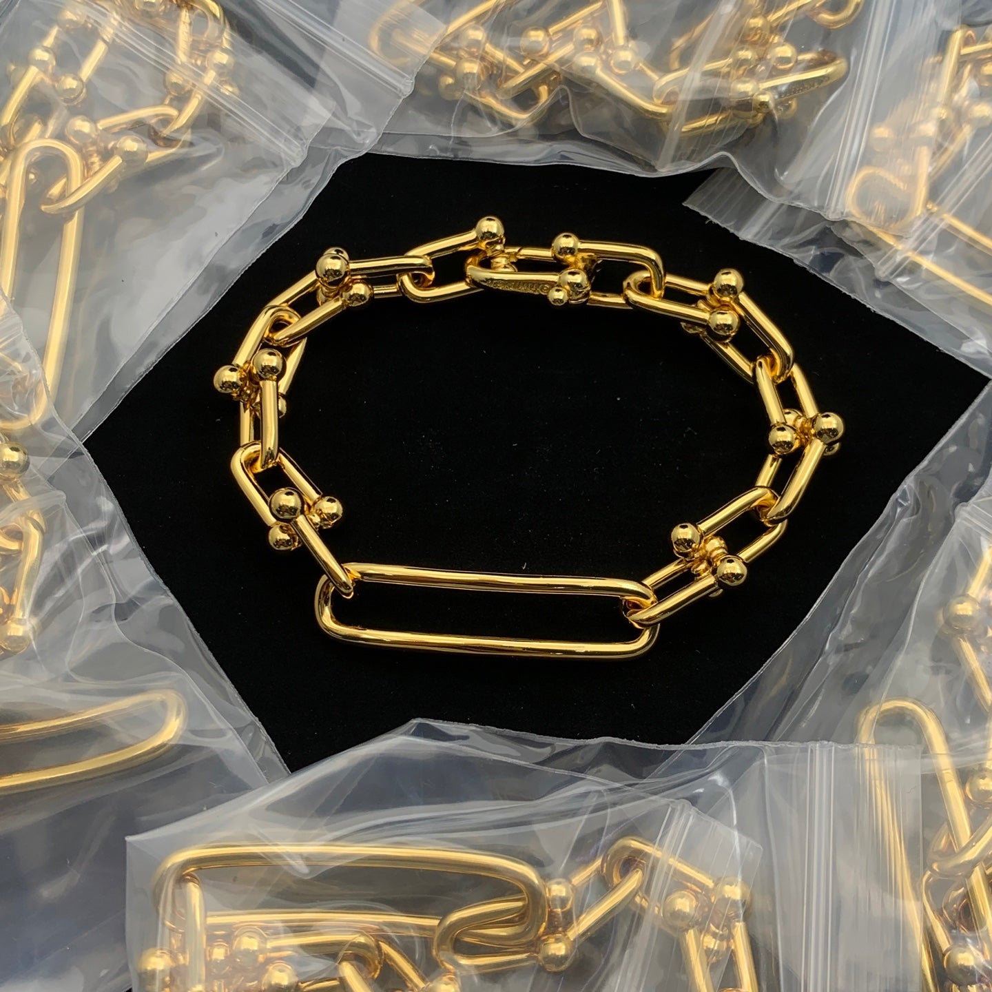 LuxluxHouse Low Price And High Quality Accessories Tiffany