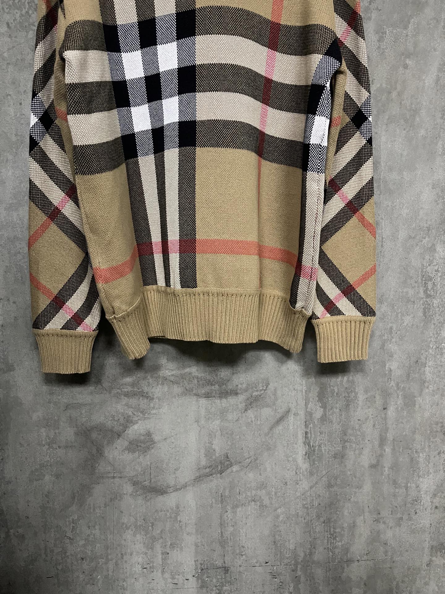 LuxluxHouse Best Quality Clothes Burberry Hoodie & Sweater