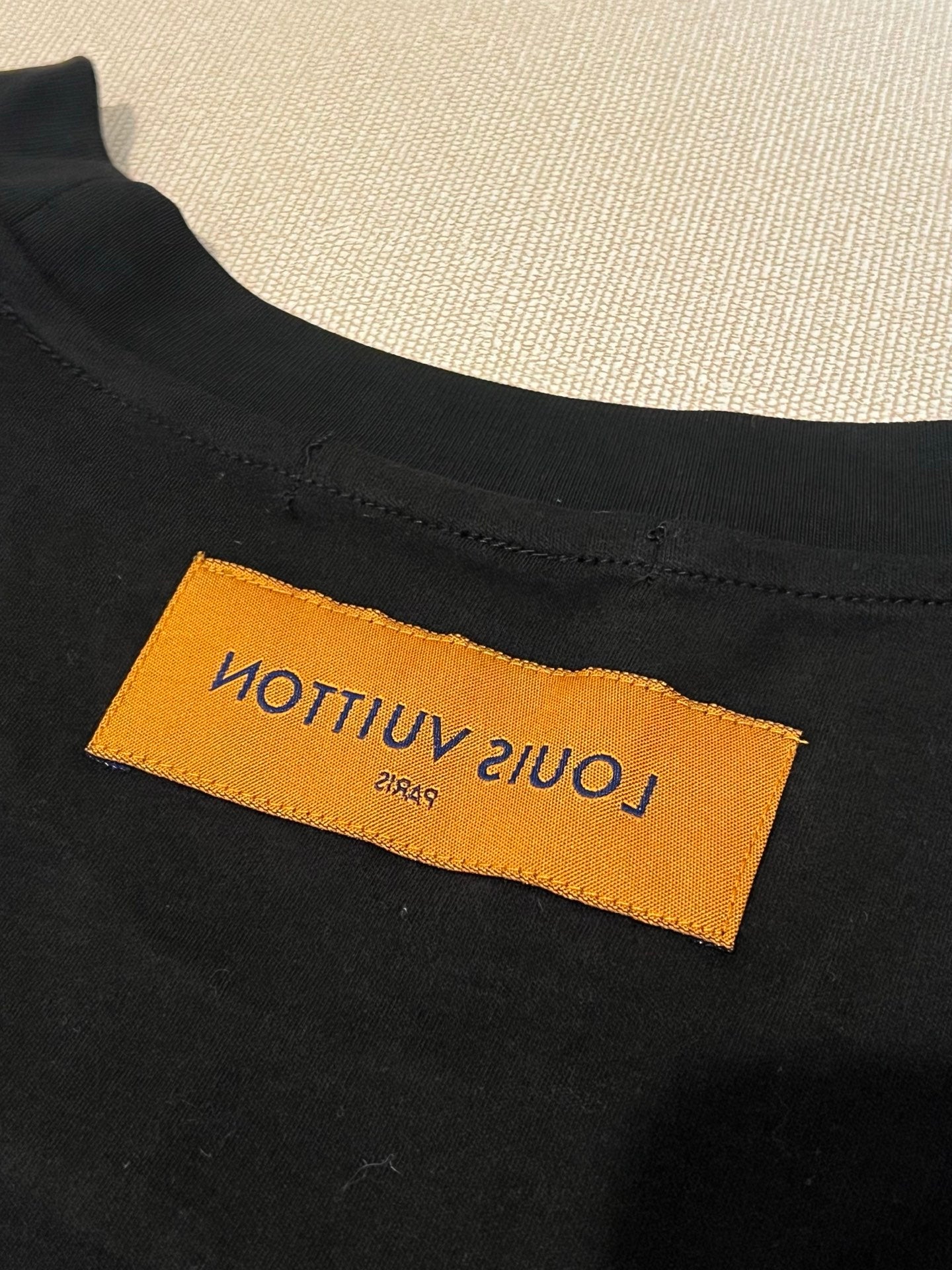 LuxluxHouse Best Quality Clothes T-shirt Louis Vuitton