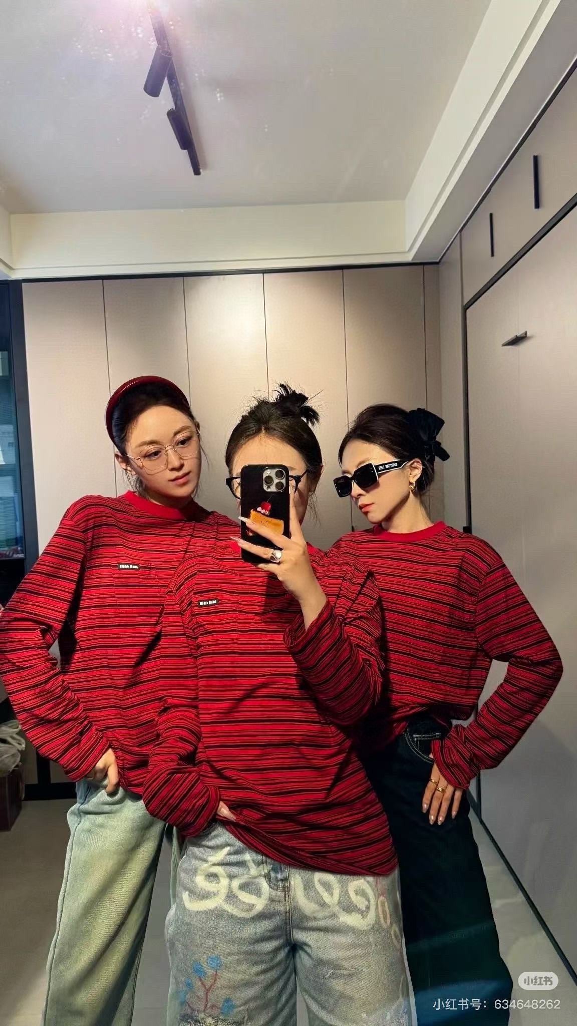 LuxluxHouse Best Quality Clothes Miu Miu T-shirt