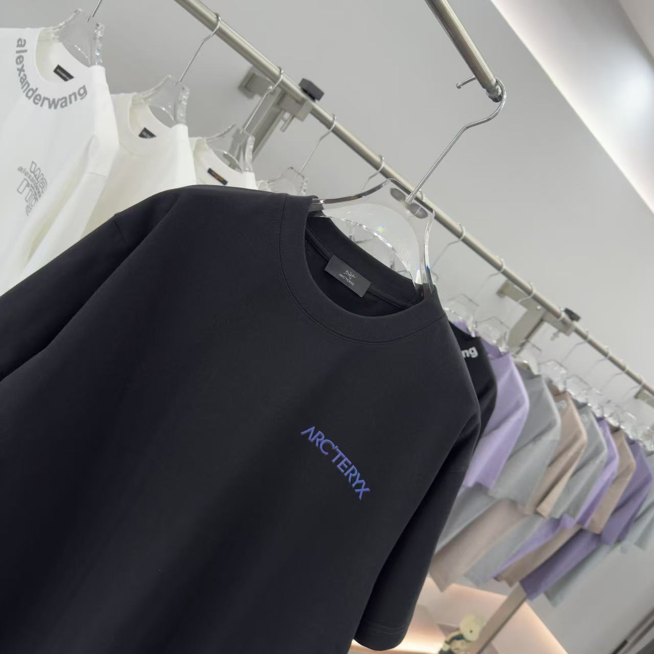 LuxluxHouse Best Quality Clothes T-shirt Arcteryx