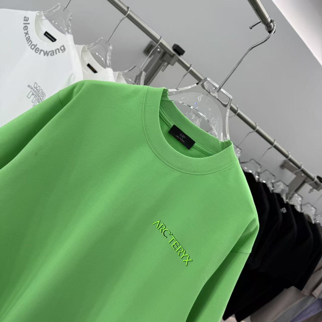 LuxluxHouse Best Quality Clothes T-shirt Arcteryx