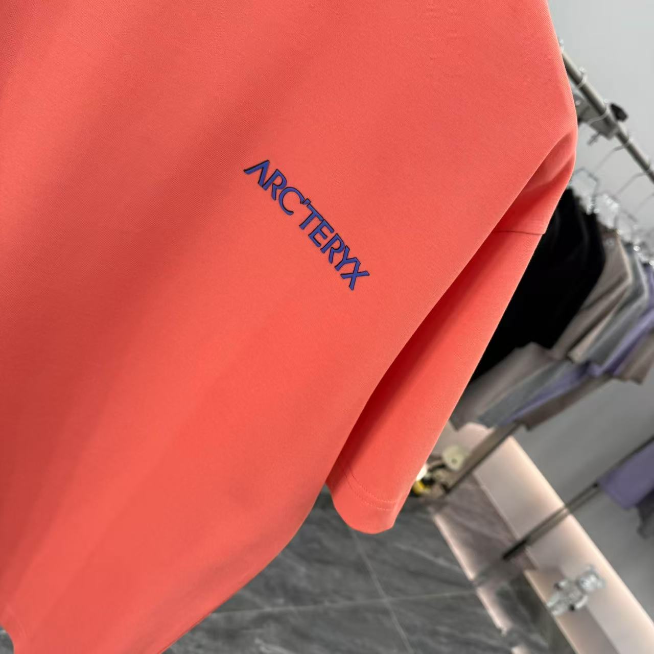 LuxluxHouse Best Quality Clothes T-shirt Arcteryx
