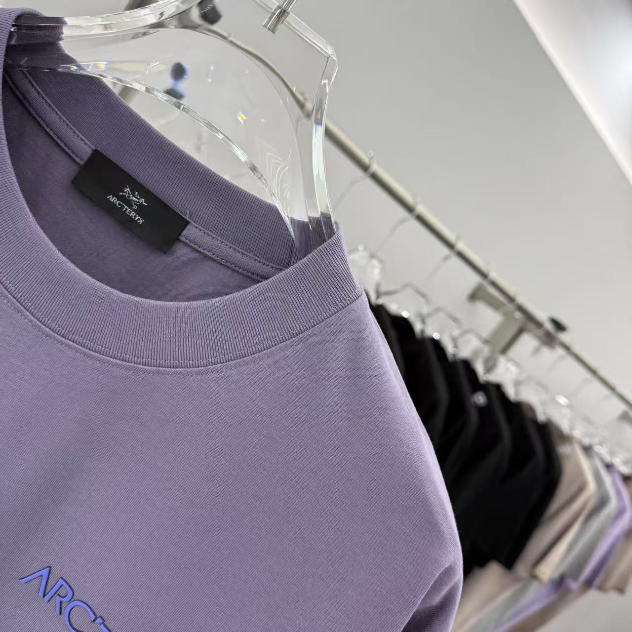 LuxluxHouse Best Quality Clothes T-shirt Arcteryx