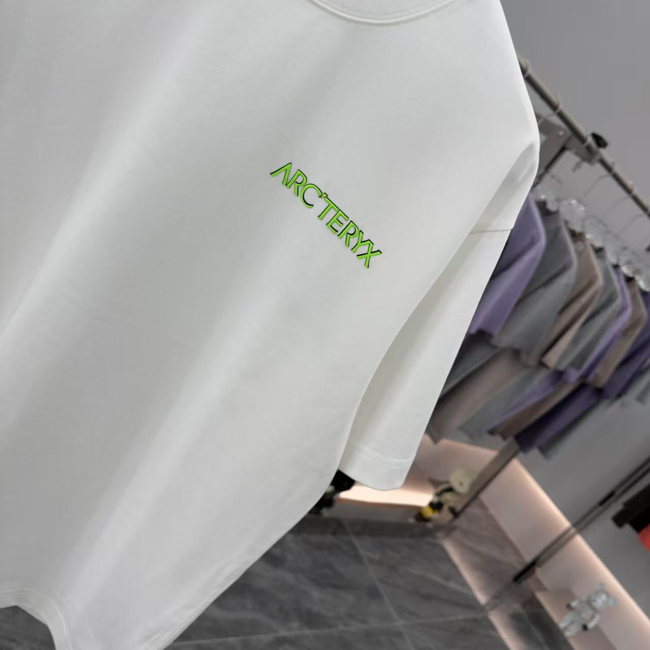 LuxluxHouse Best Quality Clothes T-shirt Arcteryx