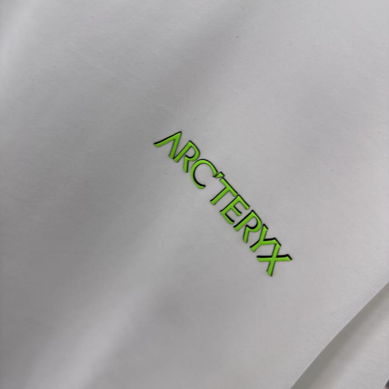 LuxluxHouse Best Quality Clothes T-shirt Arcteryx