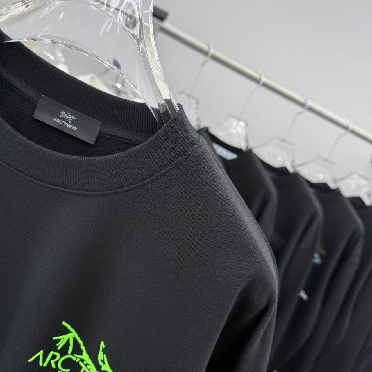 LuxluxHouse Best Quality Clothes Hoodie & Sweater Arcteryx