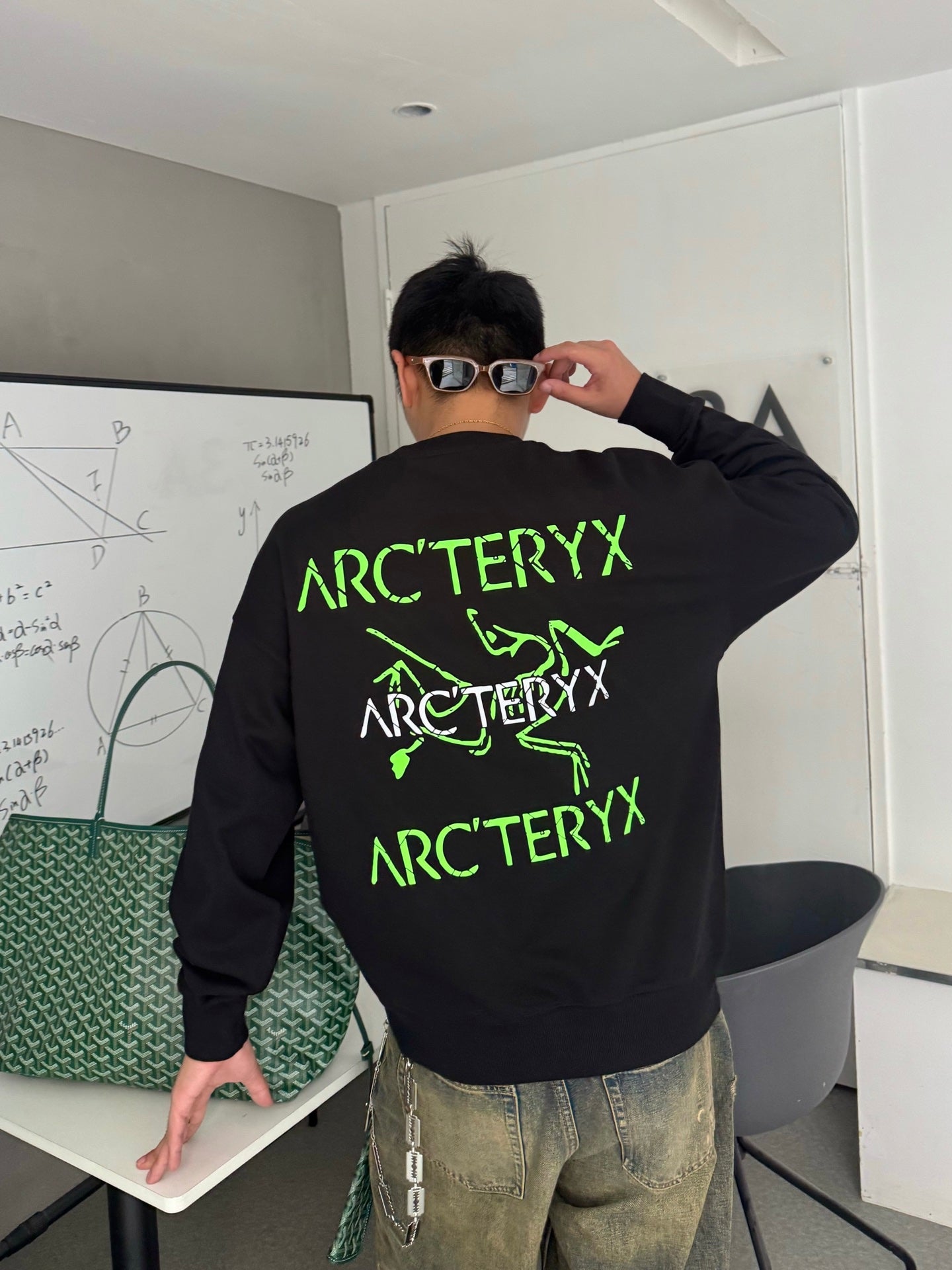 LuxluxHouse Best Quality Clothes Hoodie & Sweater Arcteryx