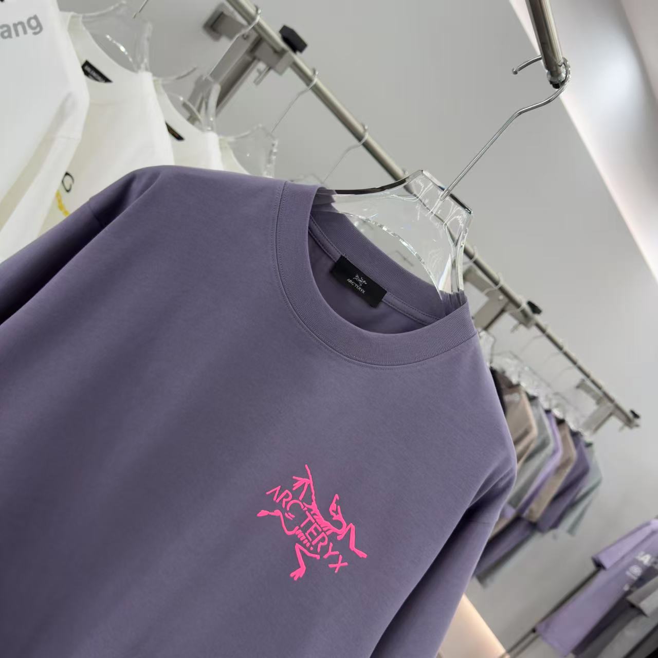 LuxluxHouse Best Quality Clothes T-shirt Arcteryx