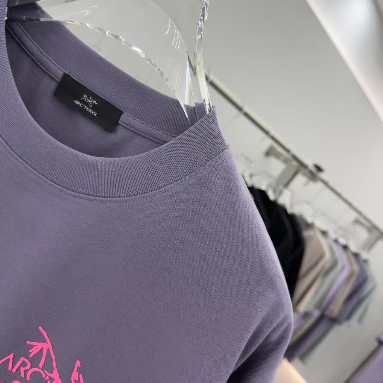 LuxluxHouse Best Quality Clothes T-shirt Arcteryx