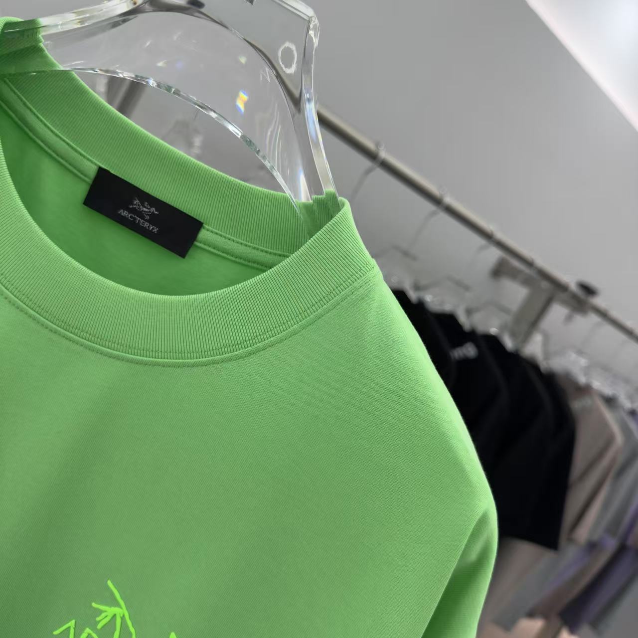 LuxluxHouse Best Quality Clothes T-shirt Arcteryx