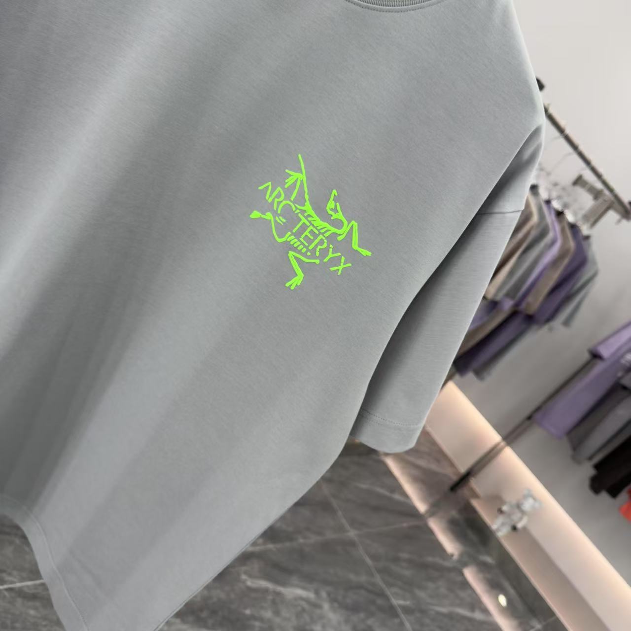 LuxluxHouse Best Quality Clothes T-shirt Arcteryx