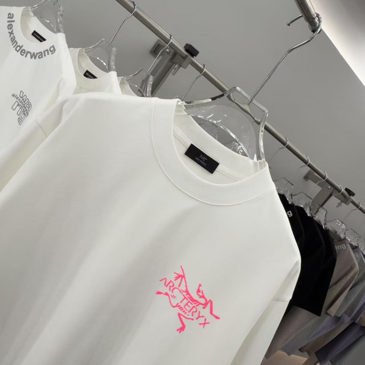 LuxluxHouse Best Quality Clothes T-shirt Arcteryx