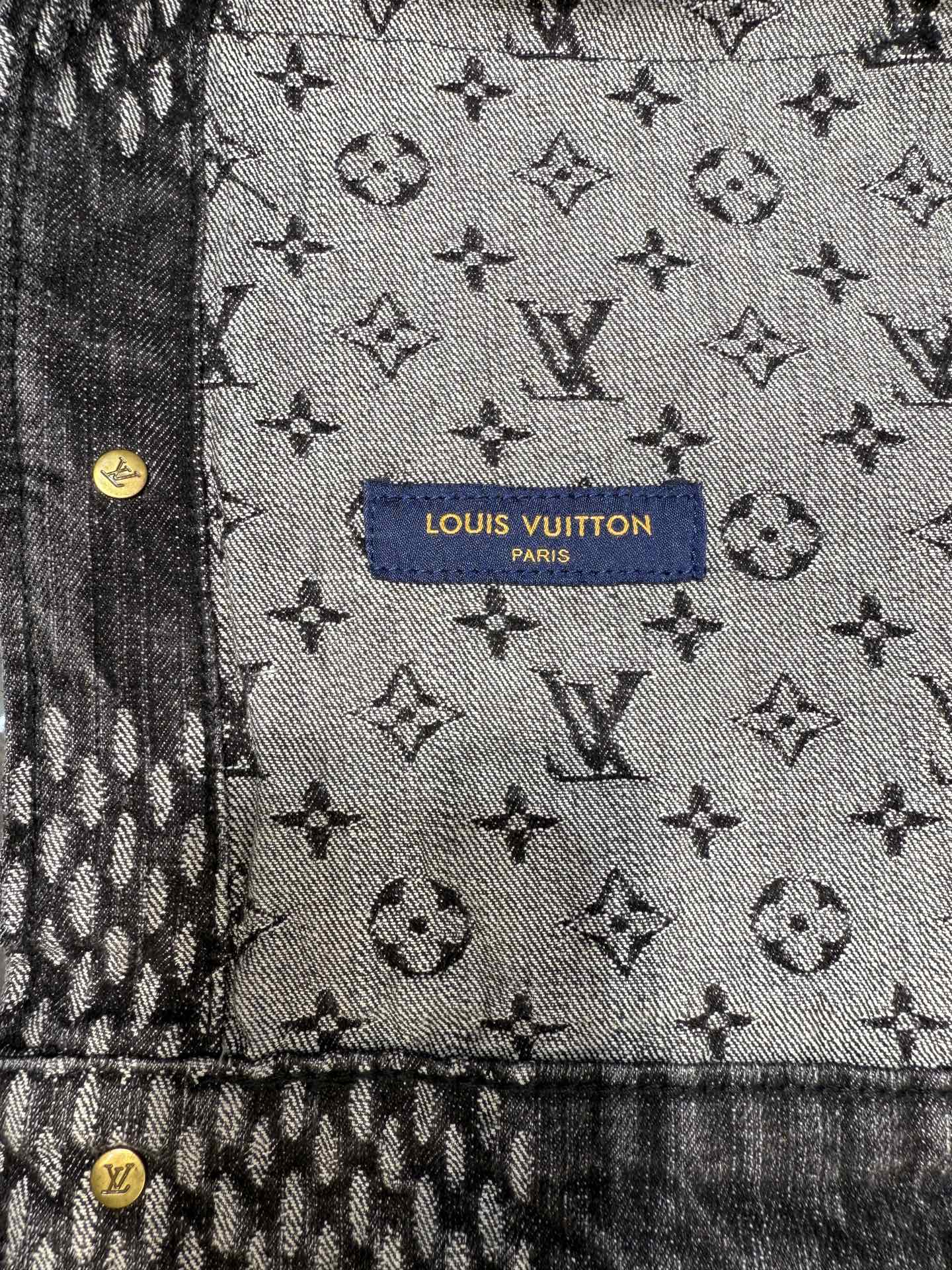 LuxluxHouse Best Quality Clothes Coats & Jackets Louis Vuitton