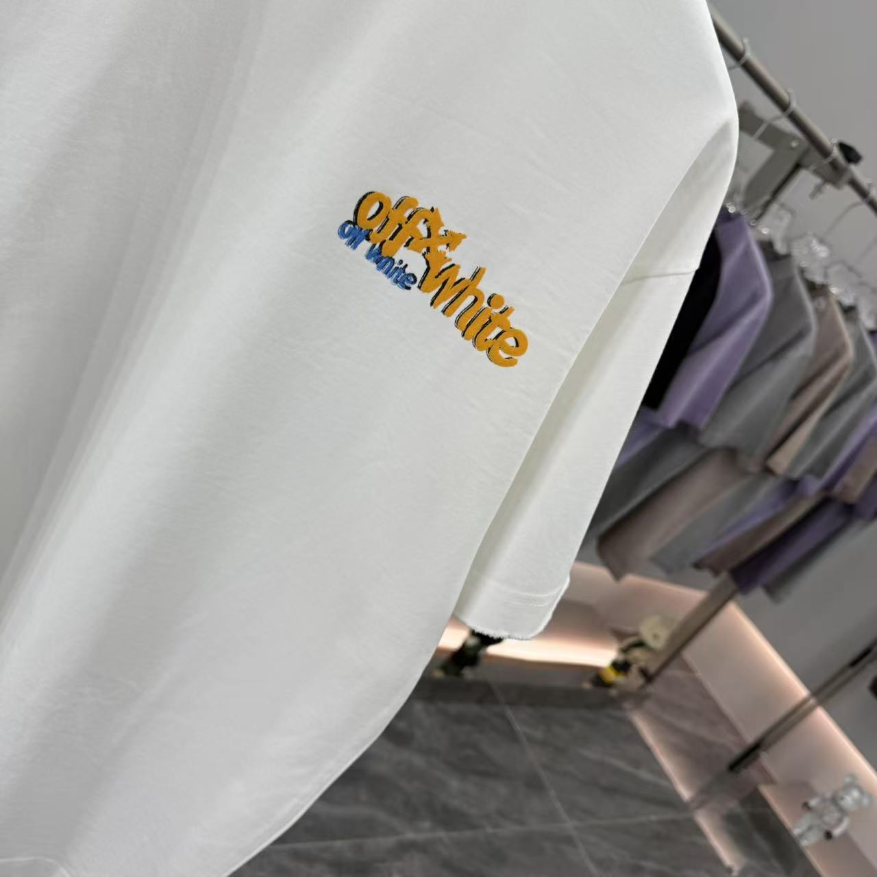 LuxluxHouse Best Quality Clothes Off White T-shirt