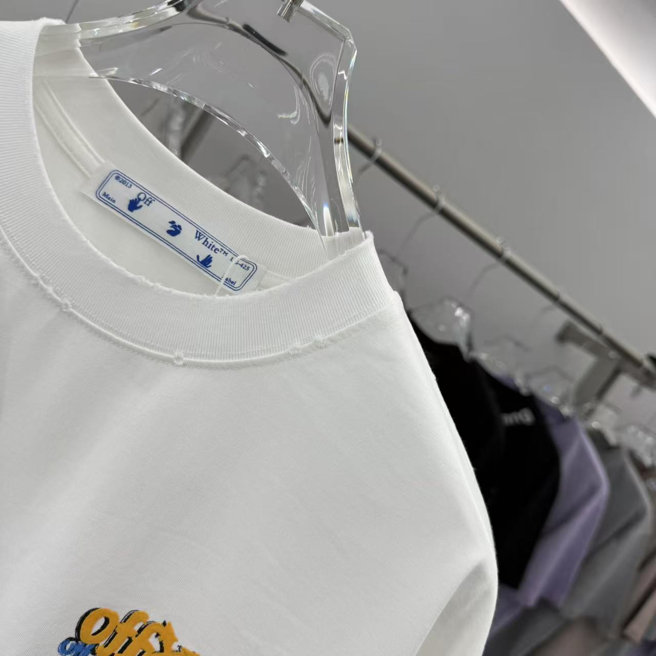 LuxluxHouse Best Quality Clothes Off White T-shirt