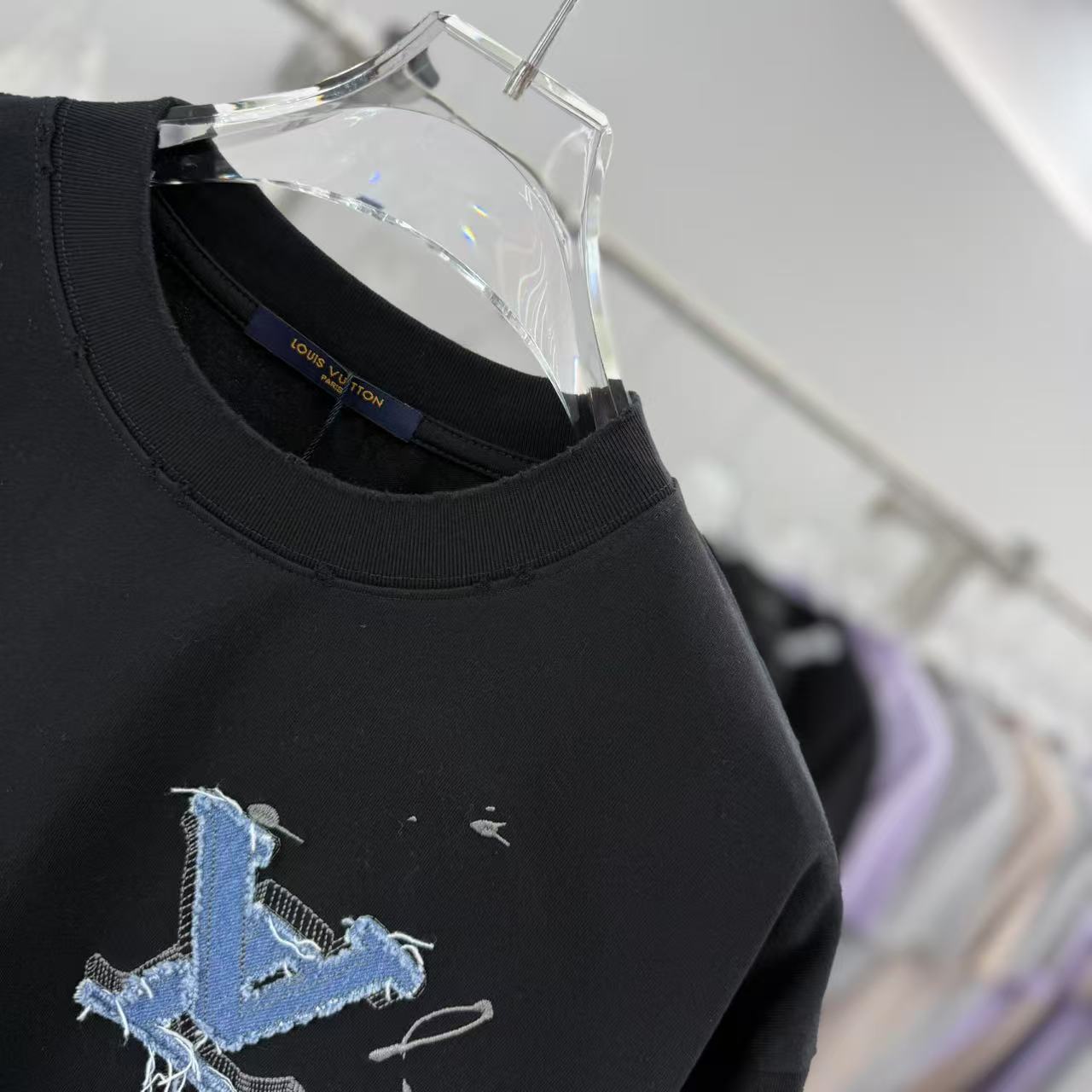 LuxluxHouse Best Quality Clothes T-shirt Louis Vuitton