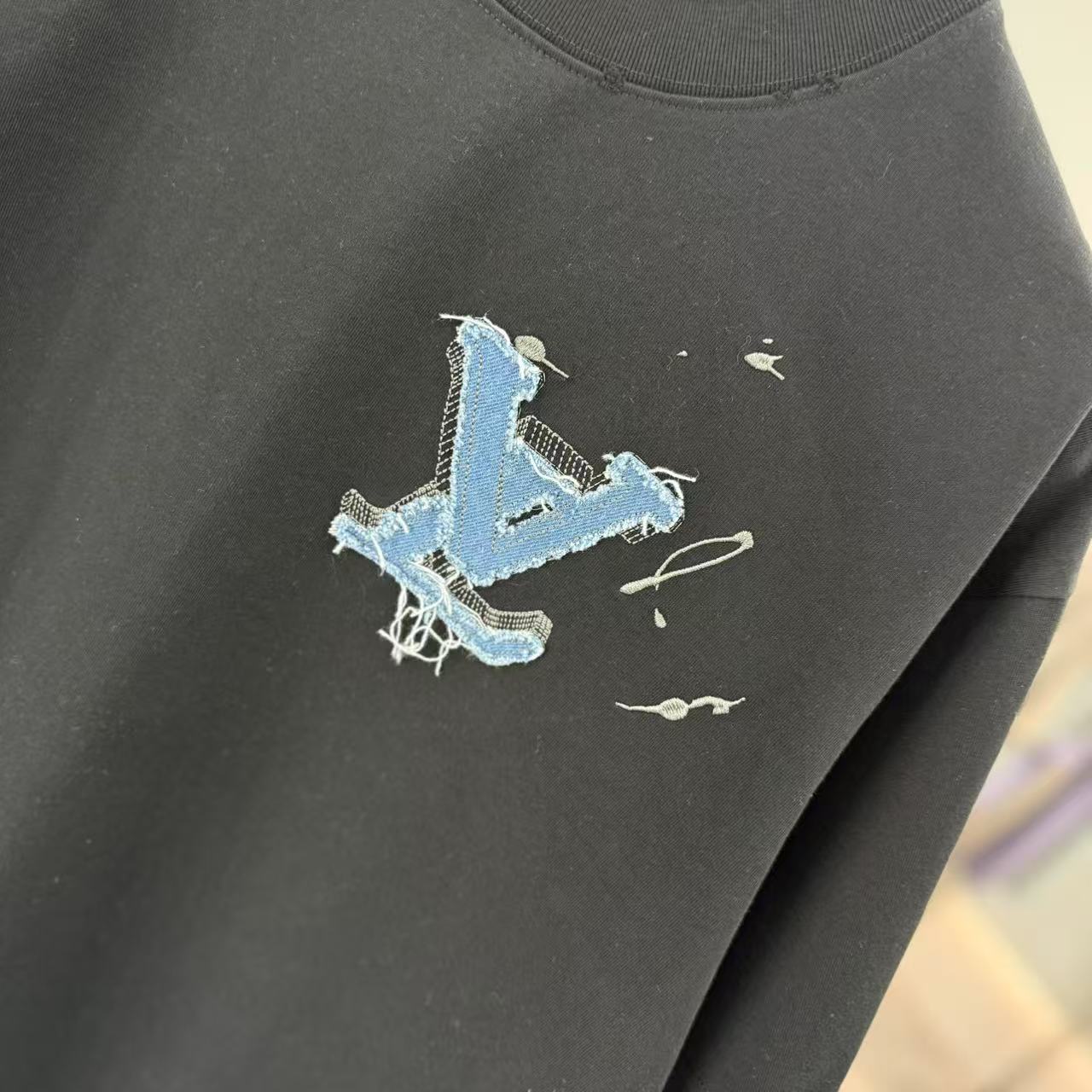LuxluxHouse Best Quality Clothes T-shirt Louis Vuitton