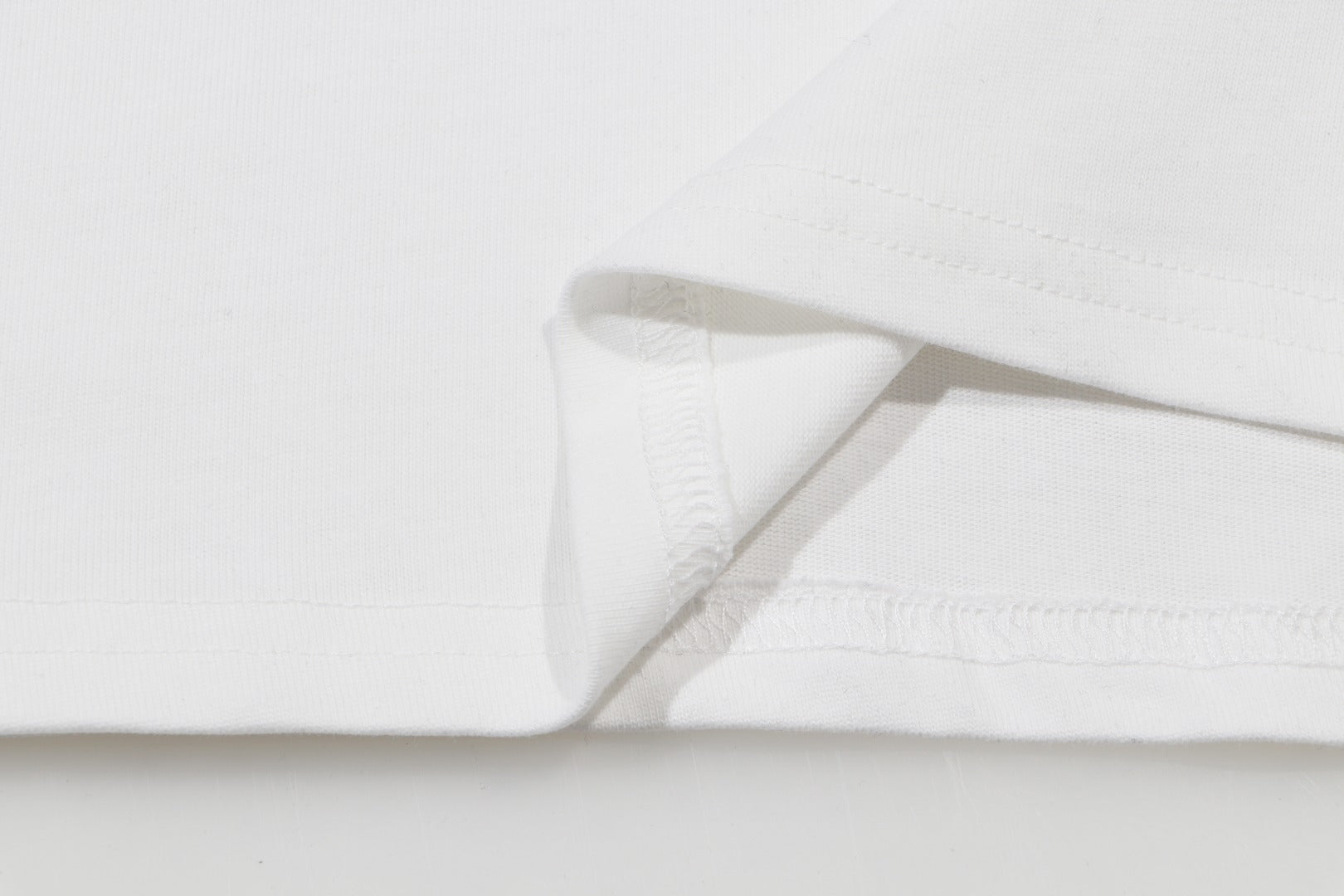 LuxluxHouse Best Quality Clothes T-shirt Chanel & Maison Margiela