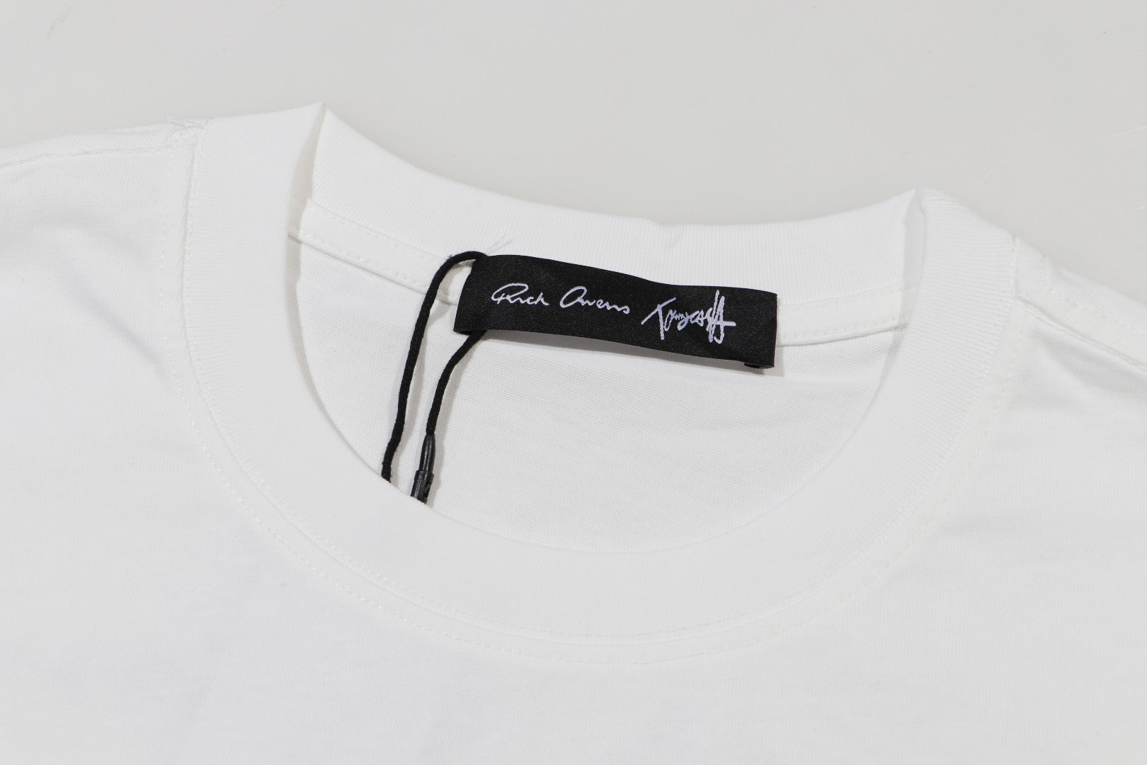 LuxluxHouse Best Quality Clothes T-shirt Chanel & Maison Margiela