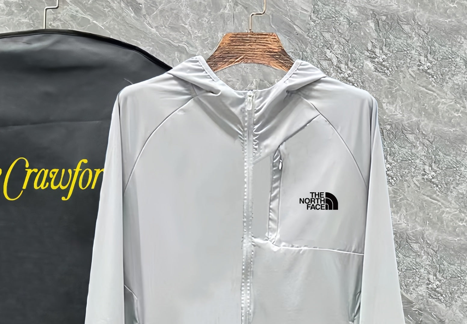 LuxluxHouse Best Quality Clothes The North Face & MLB Coats & Jackets