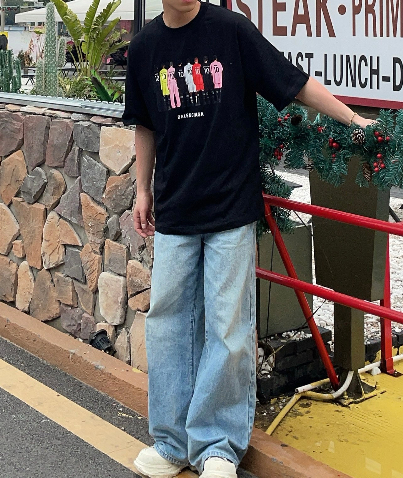 LuxluxHouse Best Quality Clothes Balenciaga T-shirt