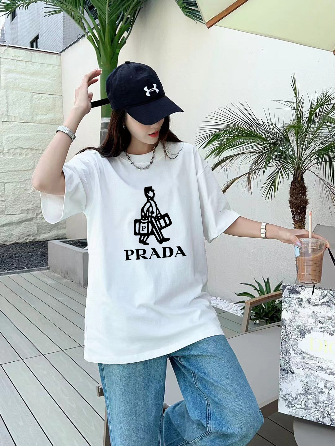 LuxluxHouse Best Quality Clothes T-shirt Prada