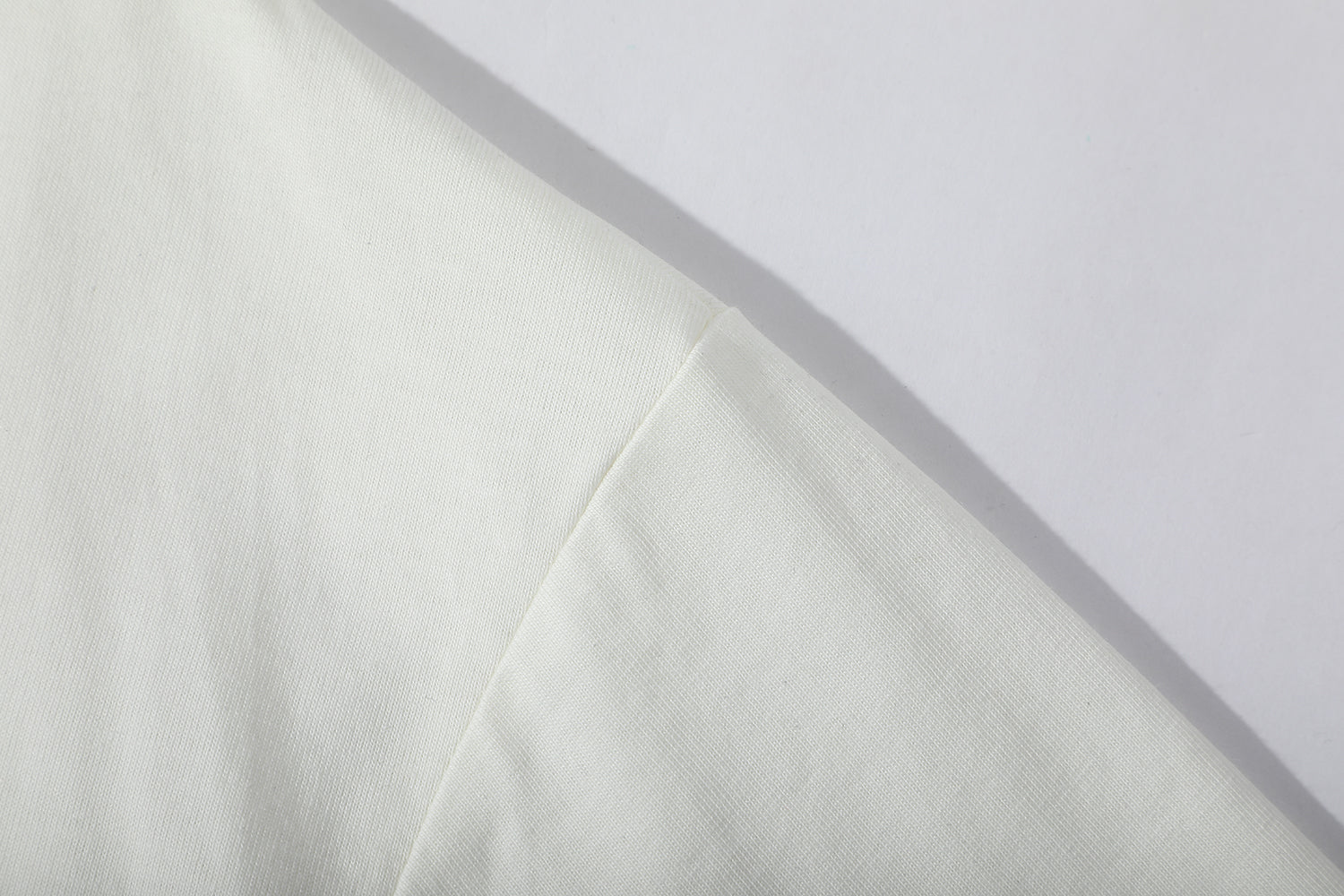 LuxluxHouse Best Quality Clothes Miu Miu T-shirt