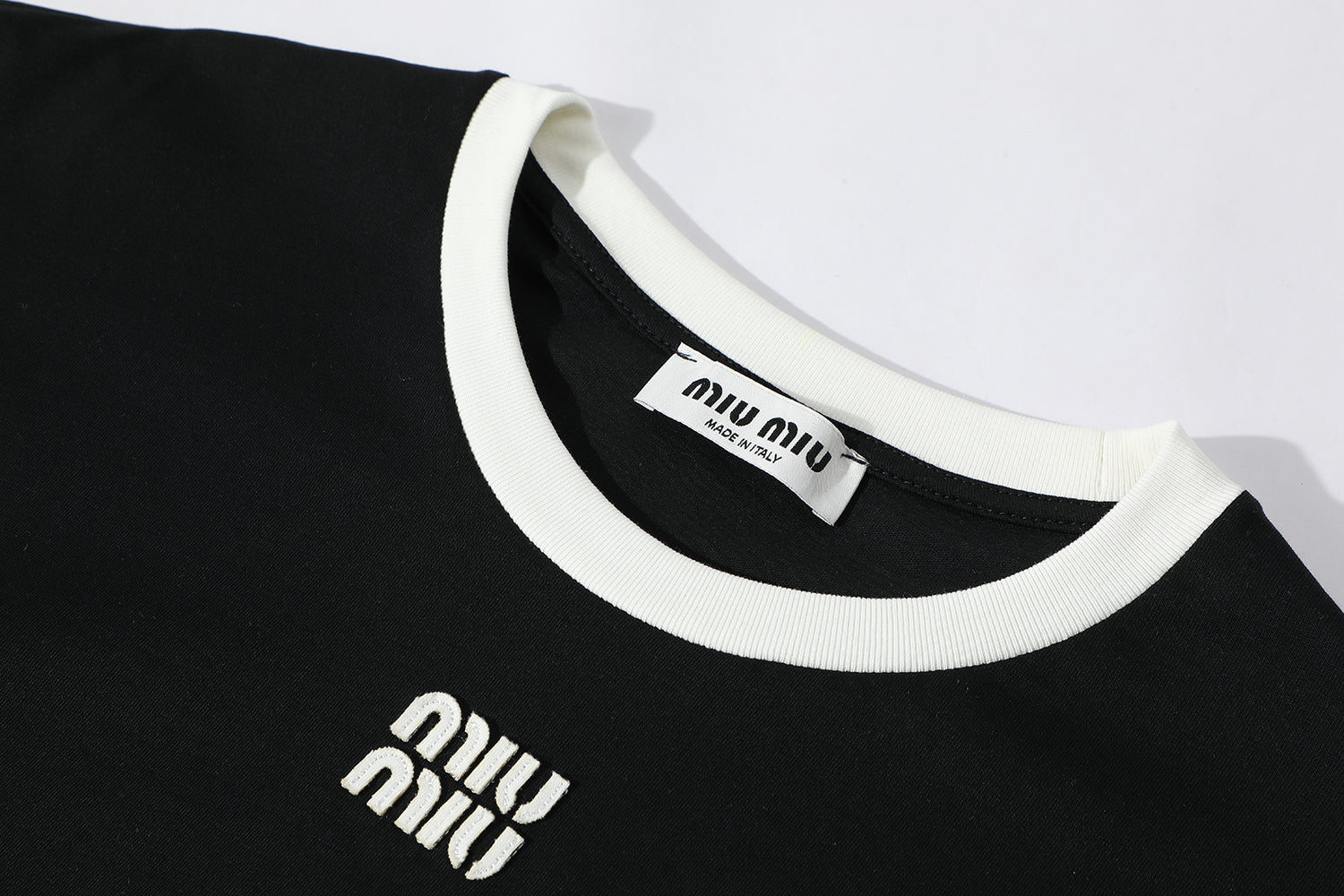 LuxluxHouse Best Quality Clothes Miu Miu T-shirt