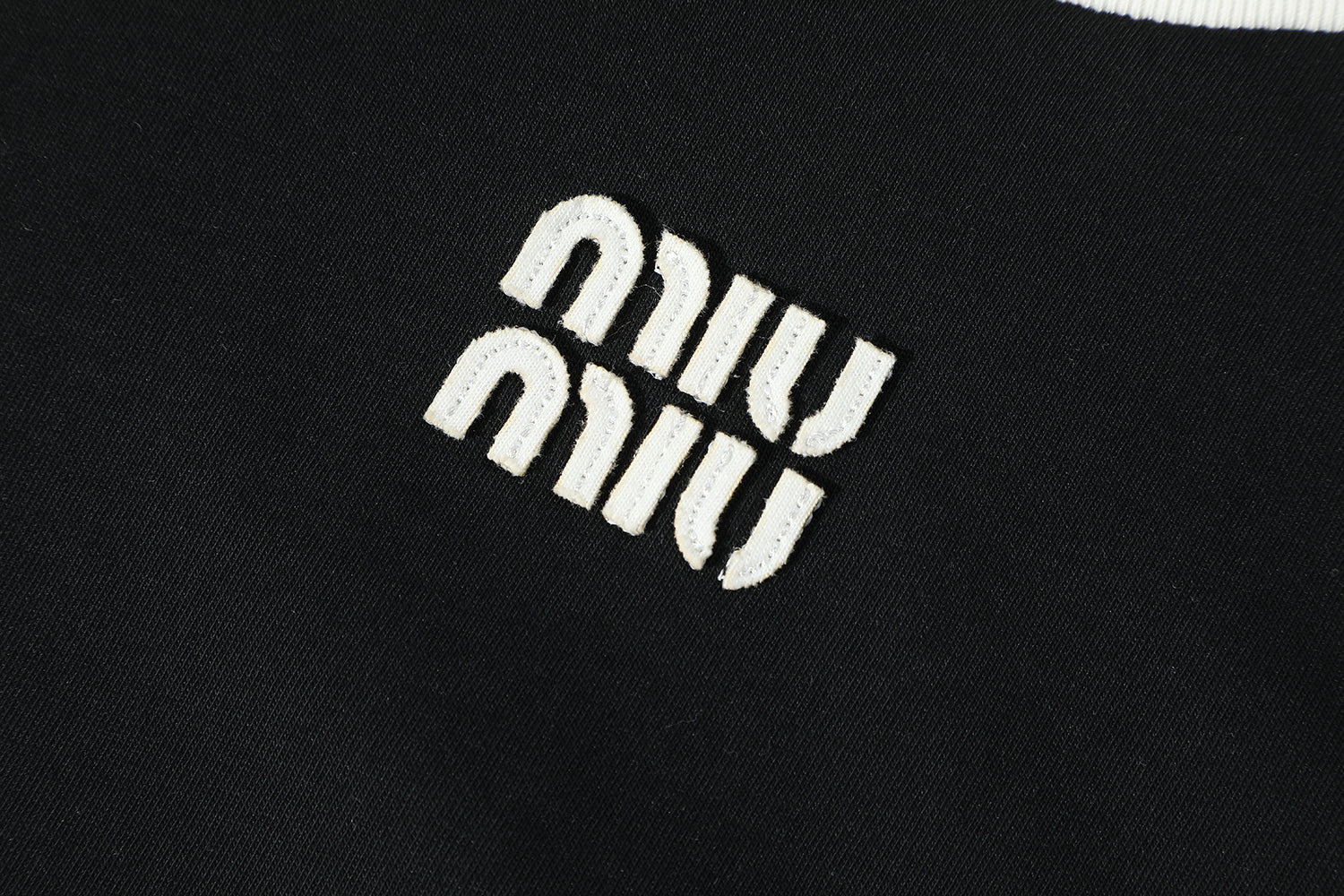 LuxluxHouse Best Quality Clothes Miu Miu T-shirt