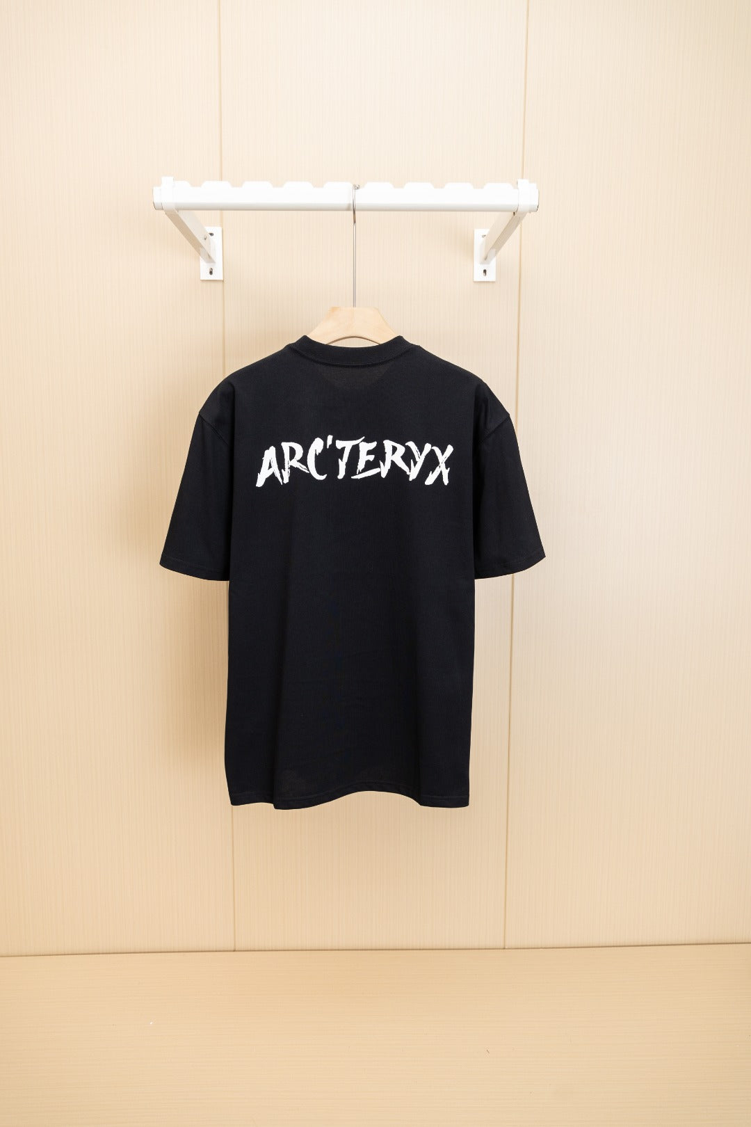LuxluxHouse Best Quality Clothes T-shirt Arcteryx