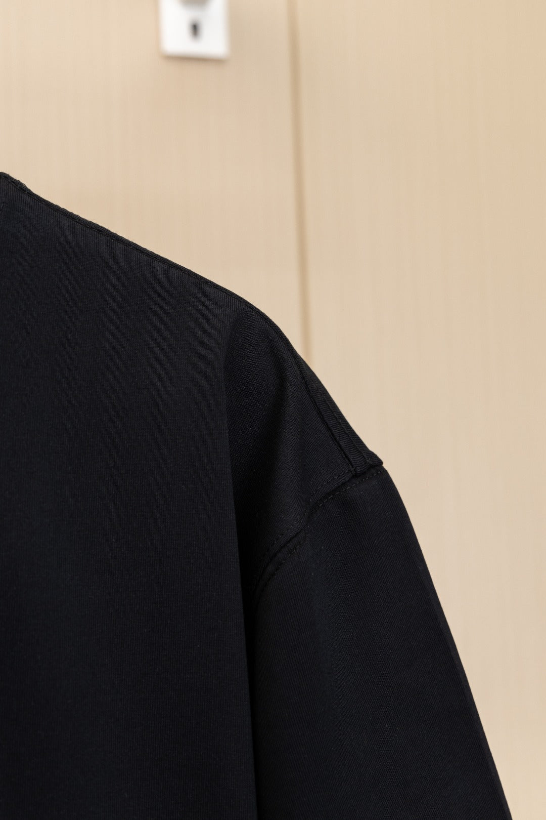 LuxluxHouse Best Quality Clothes T-shirt Arcteryx