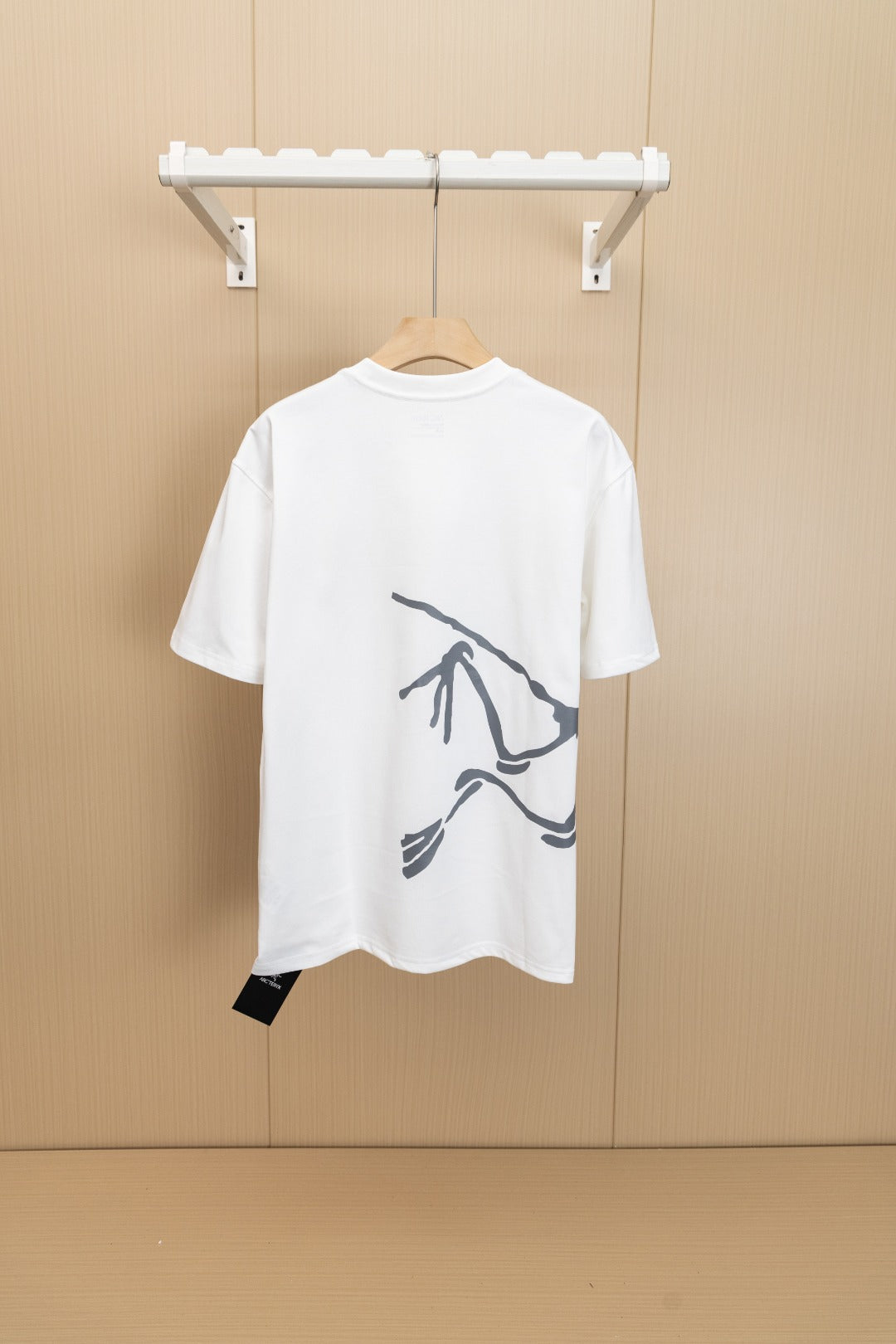 LuxluxHouse Best Quality Clothes T-shirt Arcteryx