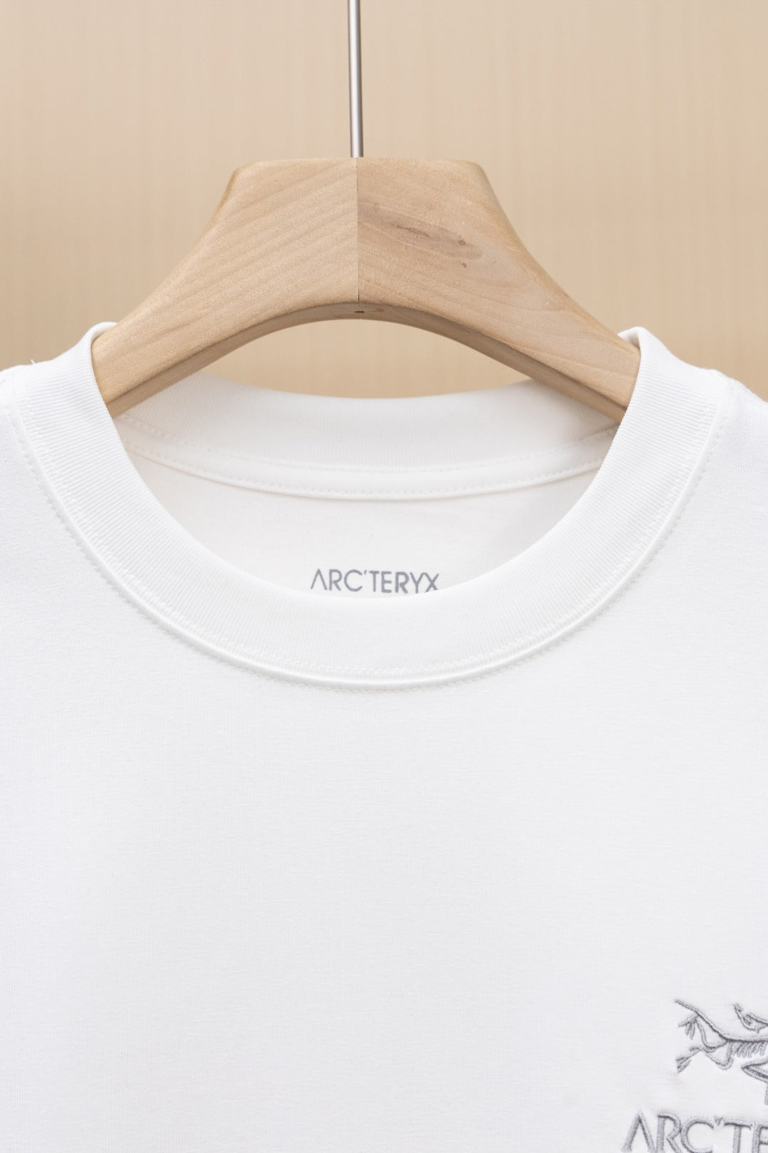 LuxluxHouse Best Quality Clothes T-shirt Arcteryx