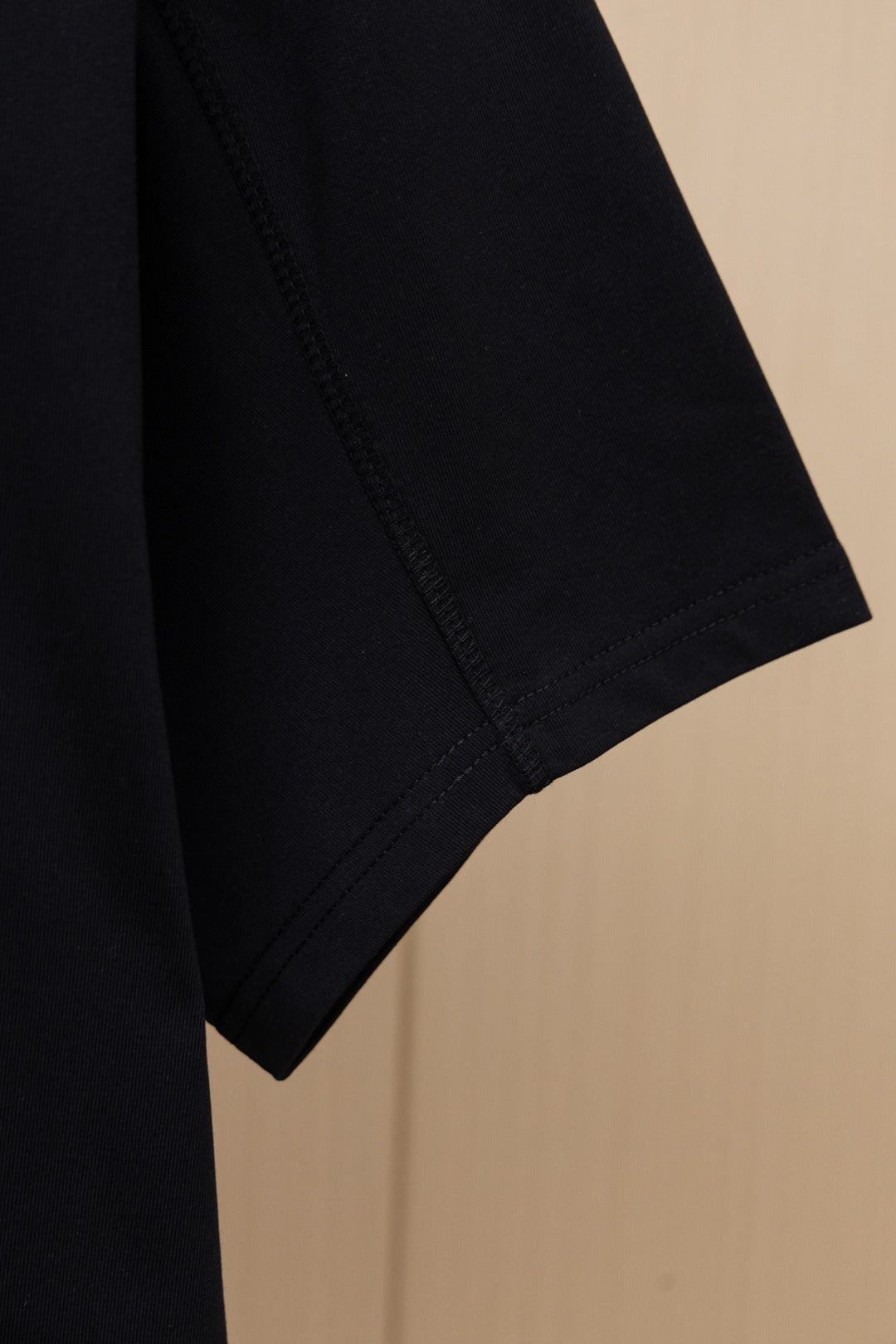 LuxluxHouse Best Quality Clothes T-shirt Arcteryx