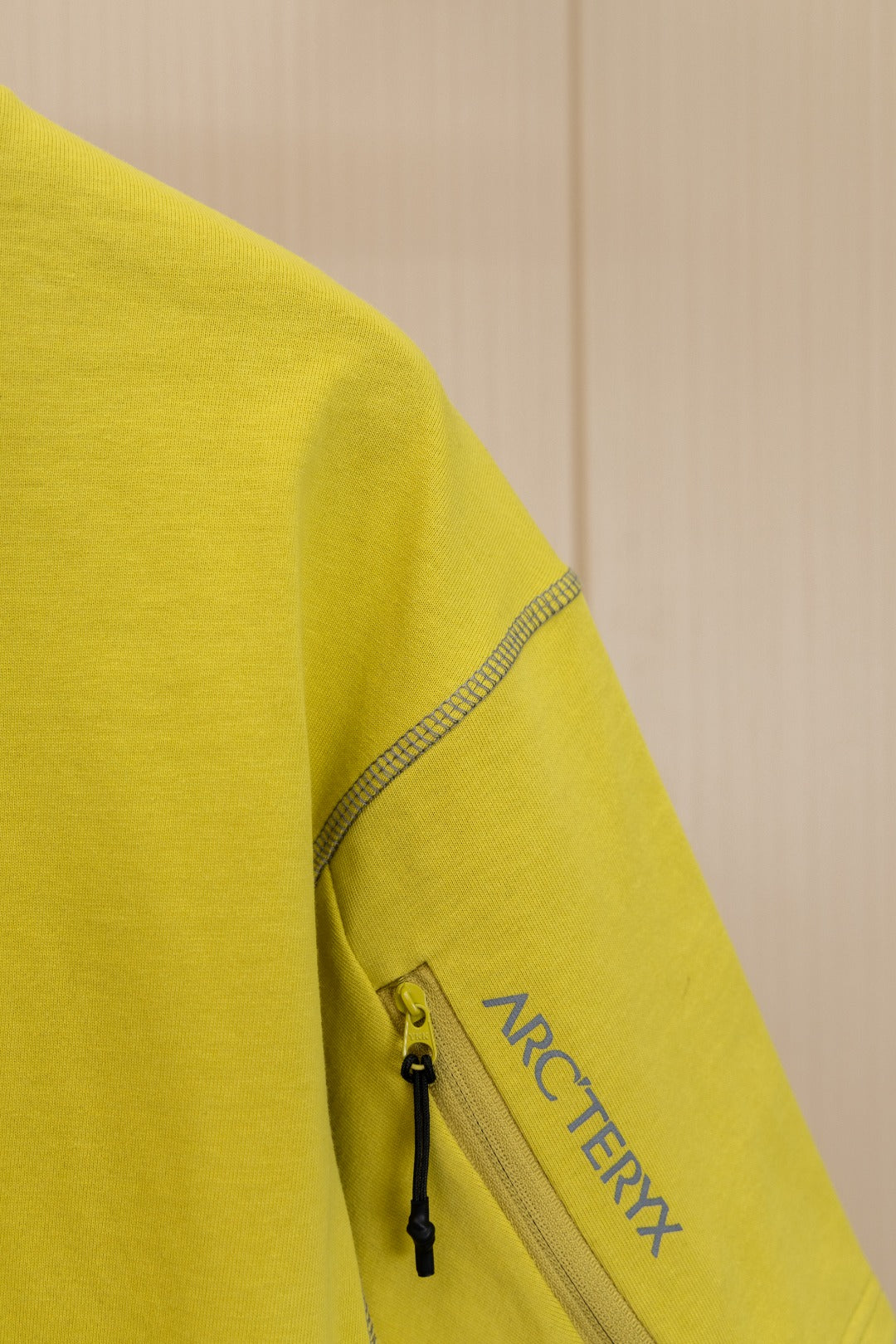 LuxluxHouse Best Quality Clothes T-shirt Arcteryx