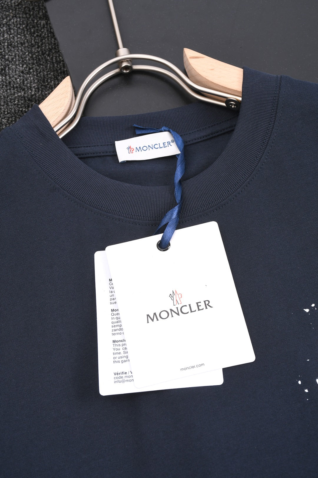 LuxluxHouse Best Quality Clothes T-shirt Moncler