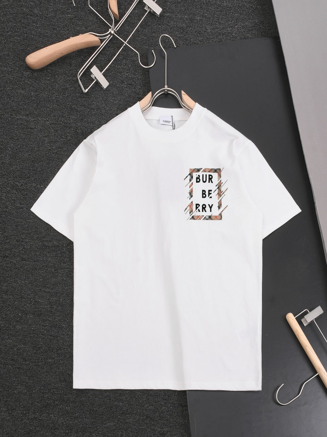 LuxluxHouse Best Quality Clothes Burberry T-shirt