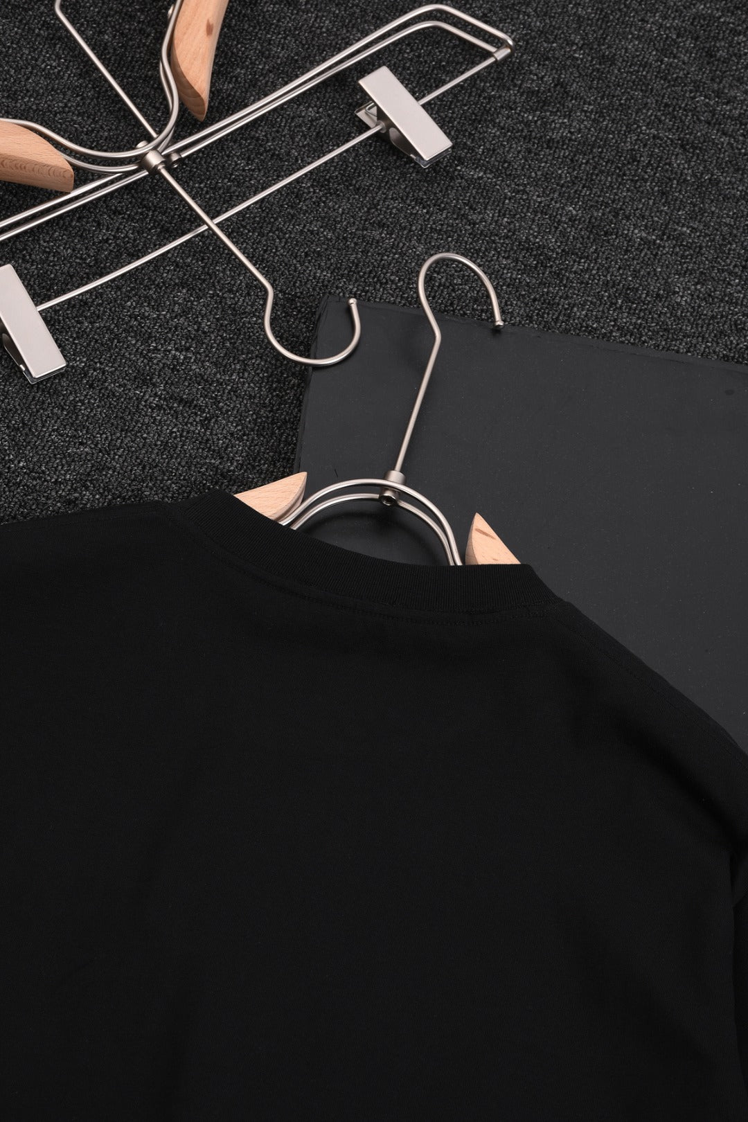 LuxluxHouse Best Quality Clothes T-shirt Moncler