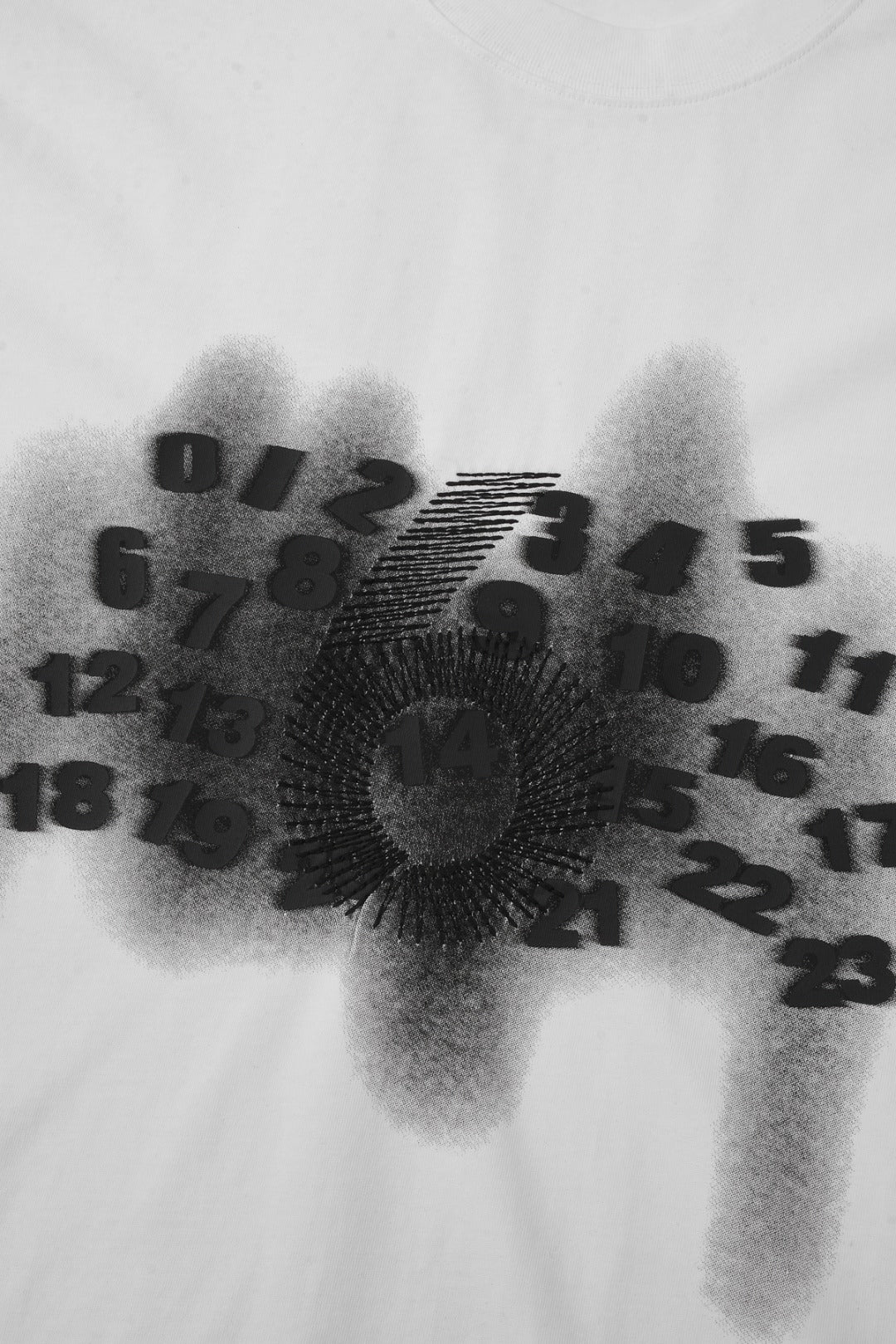 LuxluxHouse Best Quality Clothes T-shirt Chanel & Maison Margiela